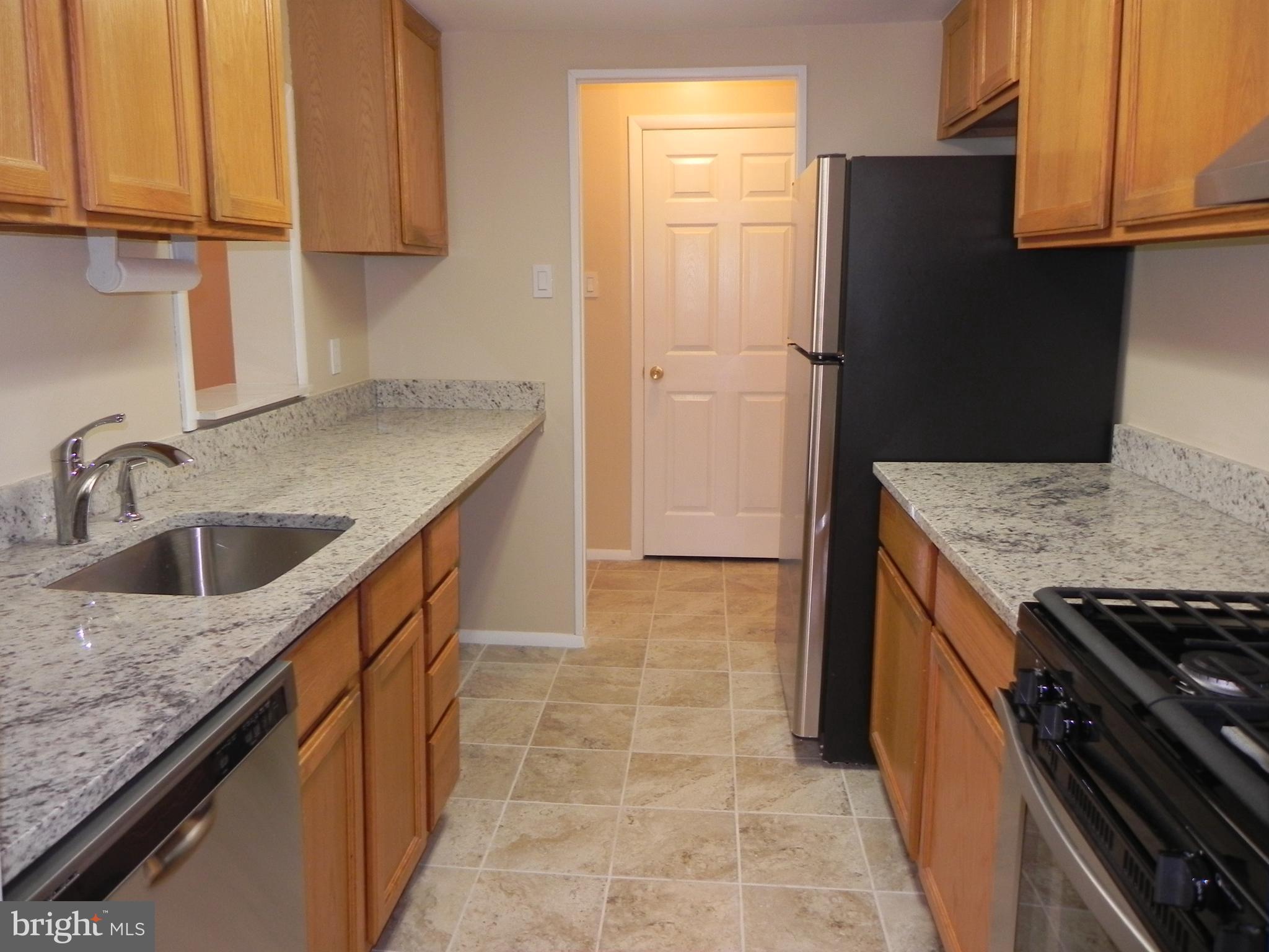 GLENHARDIE - Residential Lease