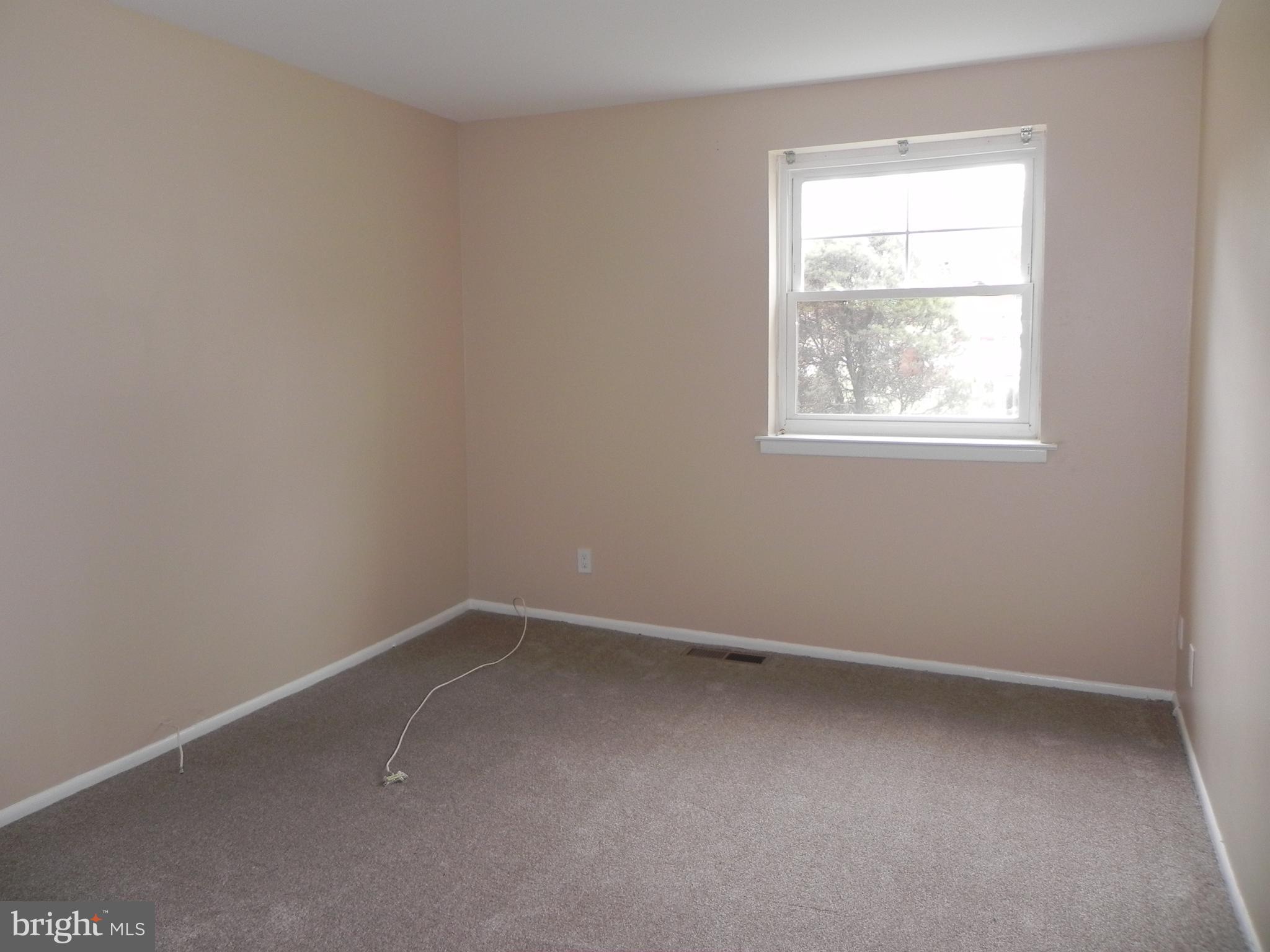 GLENHARDIE - Residential Lease