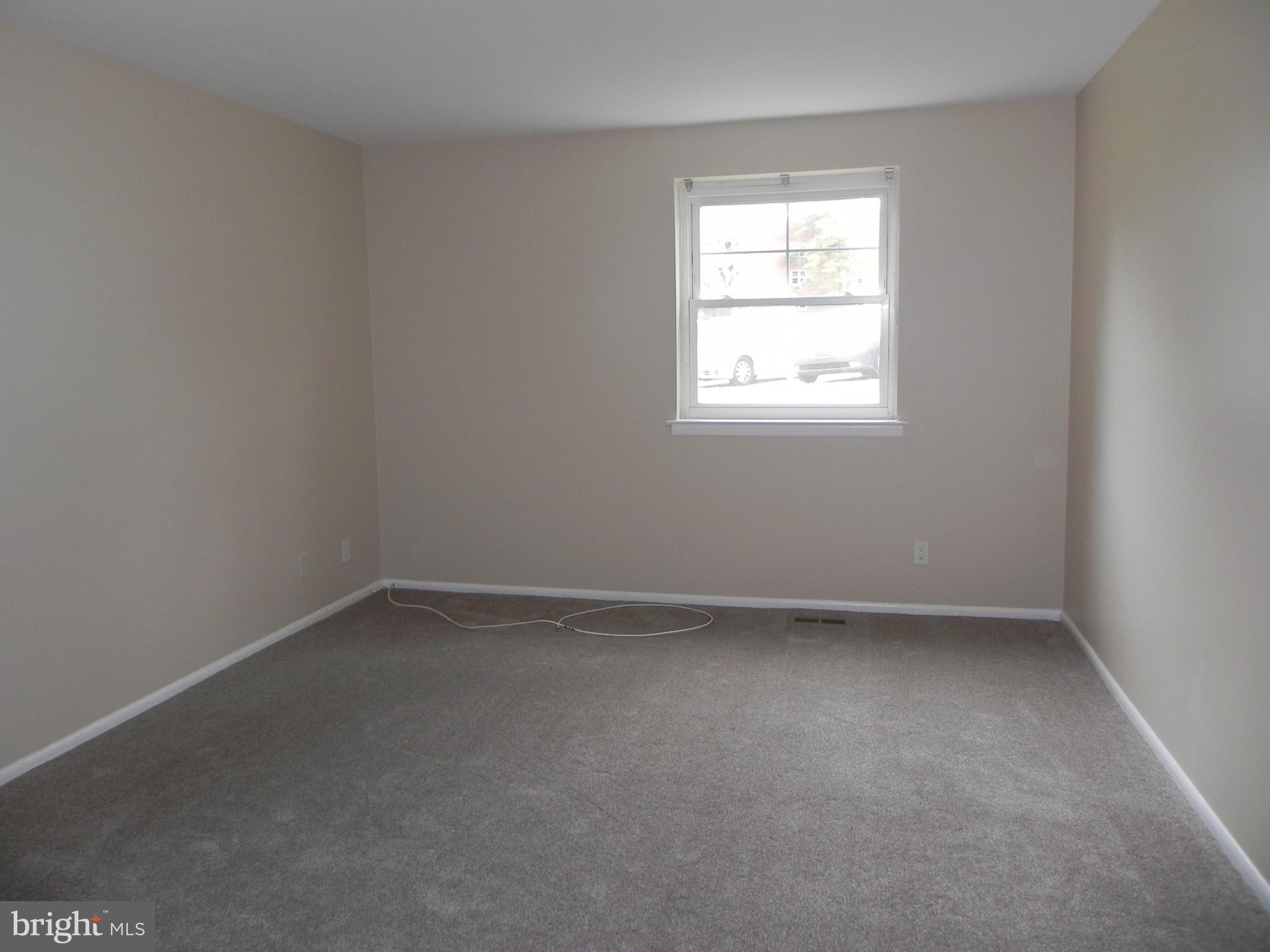 GLENHARDIE - Residential Lease