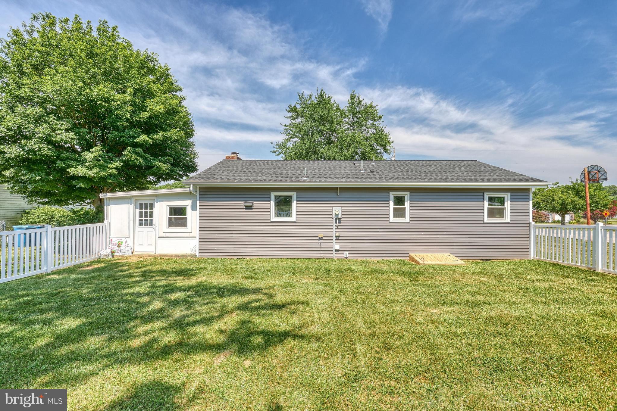 LAKE MEADE - Residential