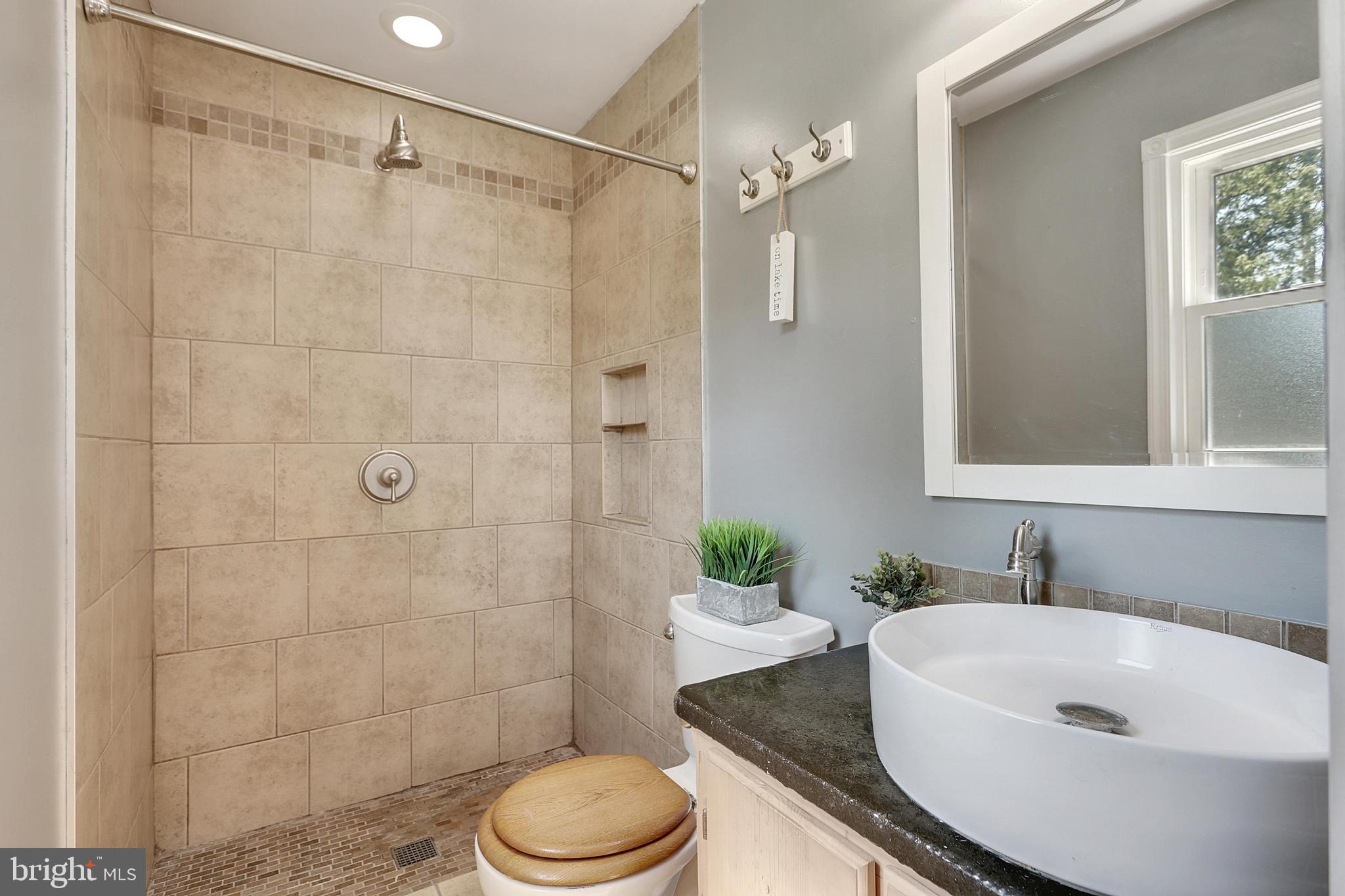 LAKE MEADE - Residential