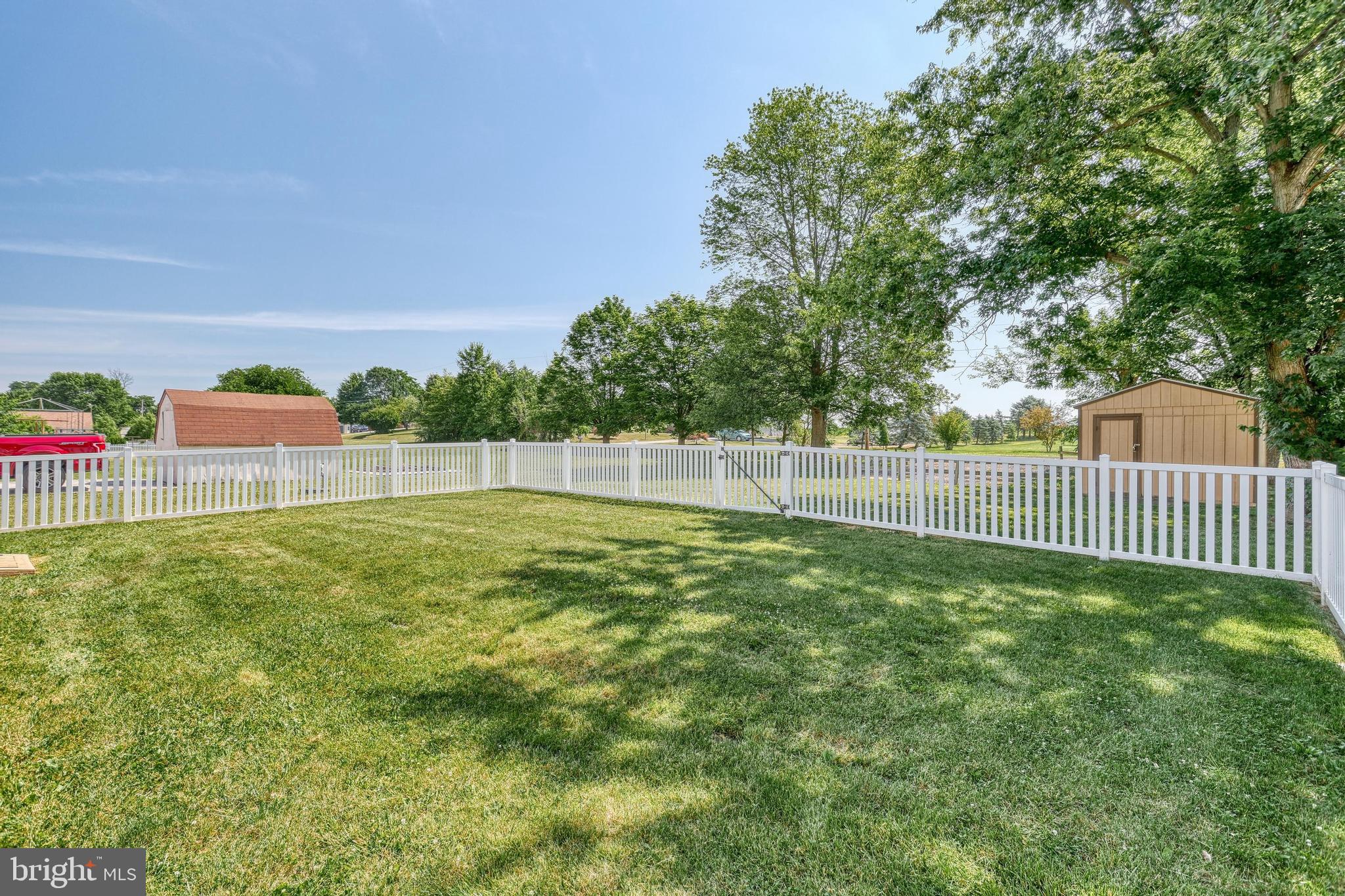 LAKE MEADE - Residential