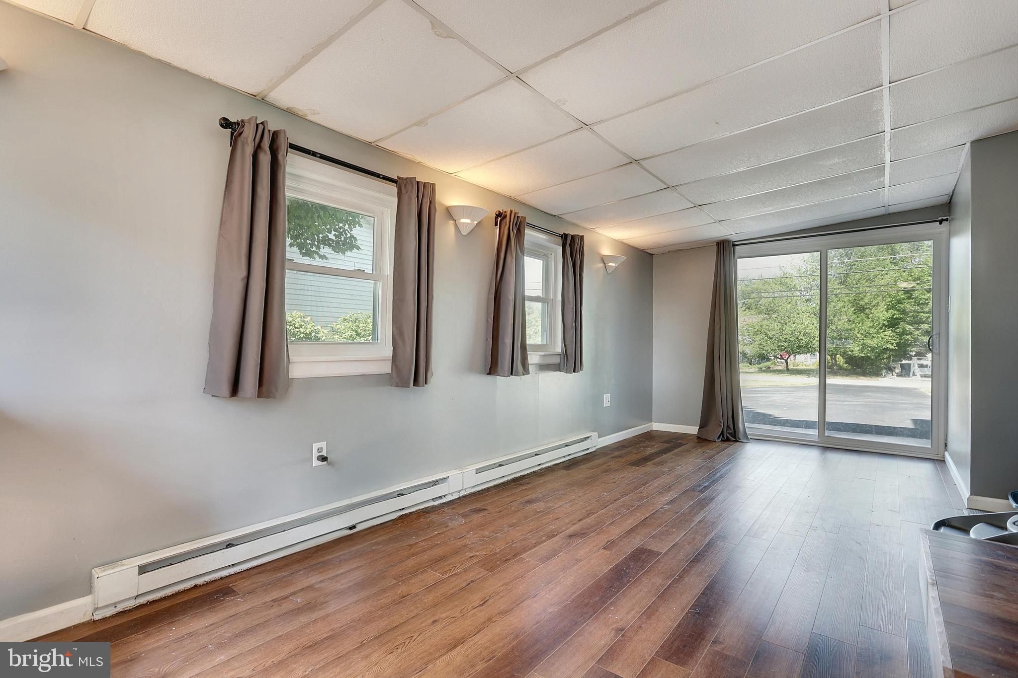 LAKE MEADE - Residential