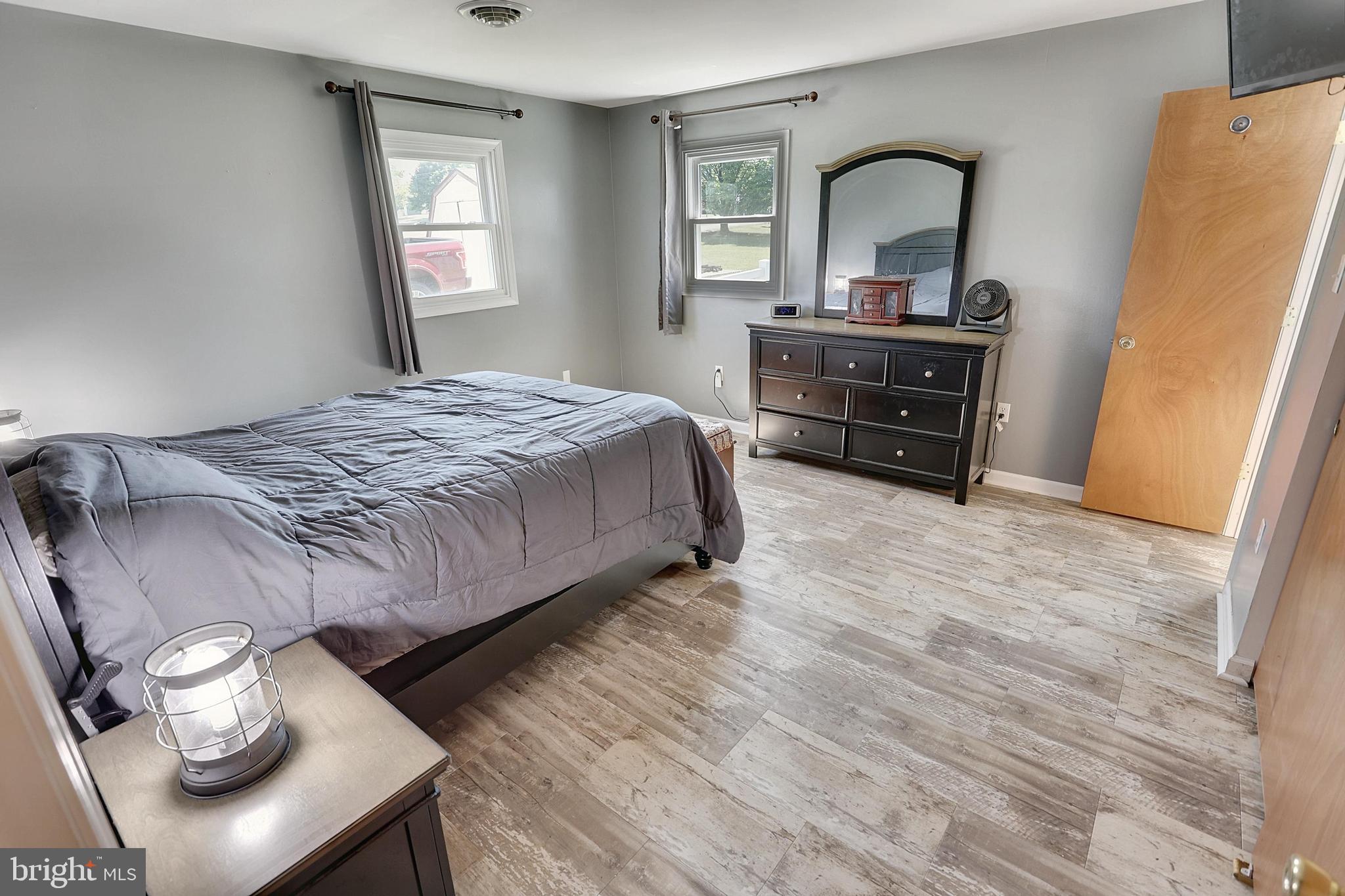 LAKE MEADE - Residential