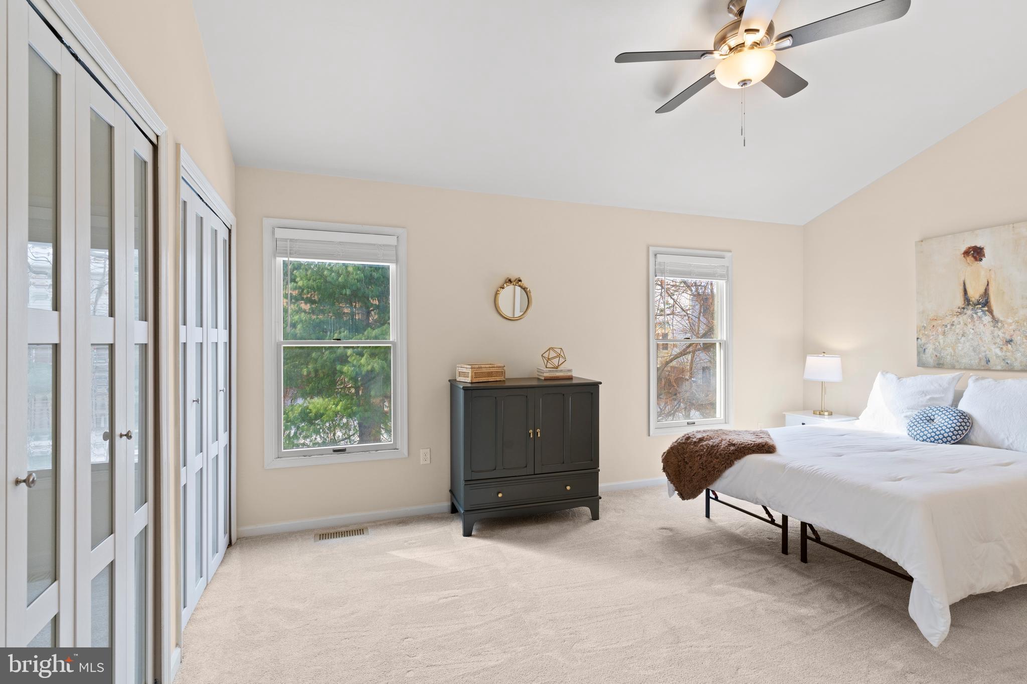 PARADISE / LANDS BAY - Residential