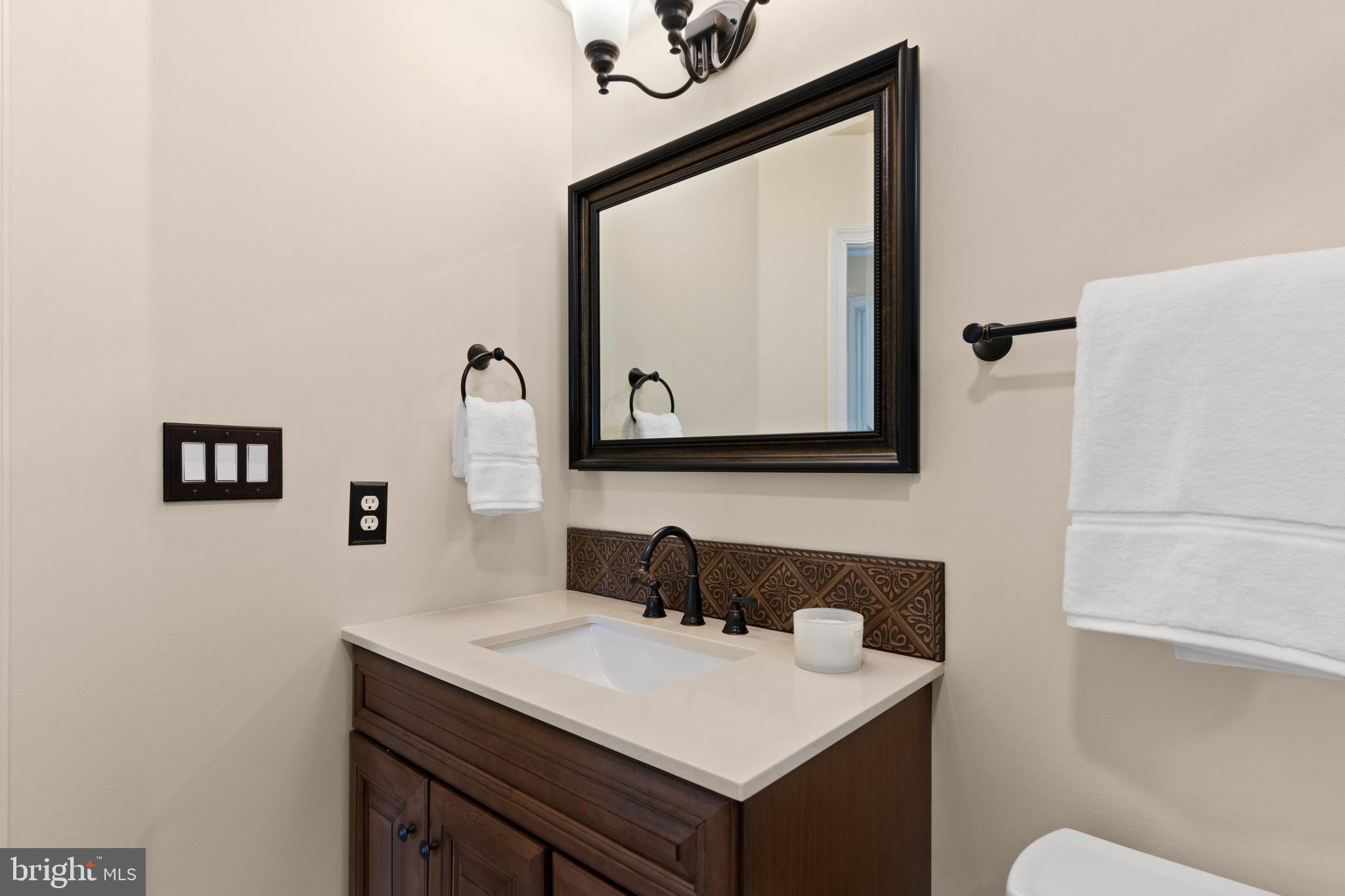 PARADISE / LANDS BAY - Residential