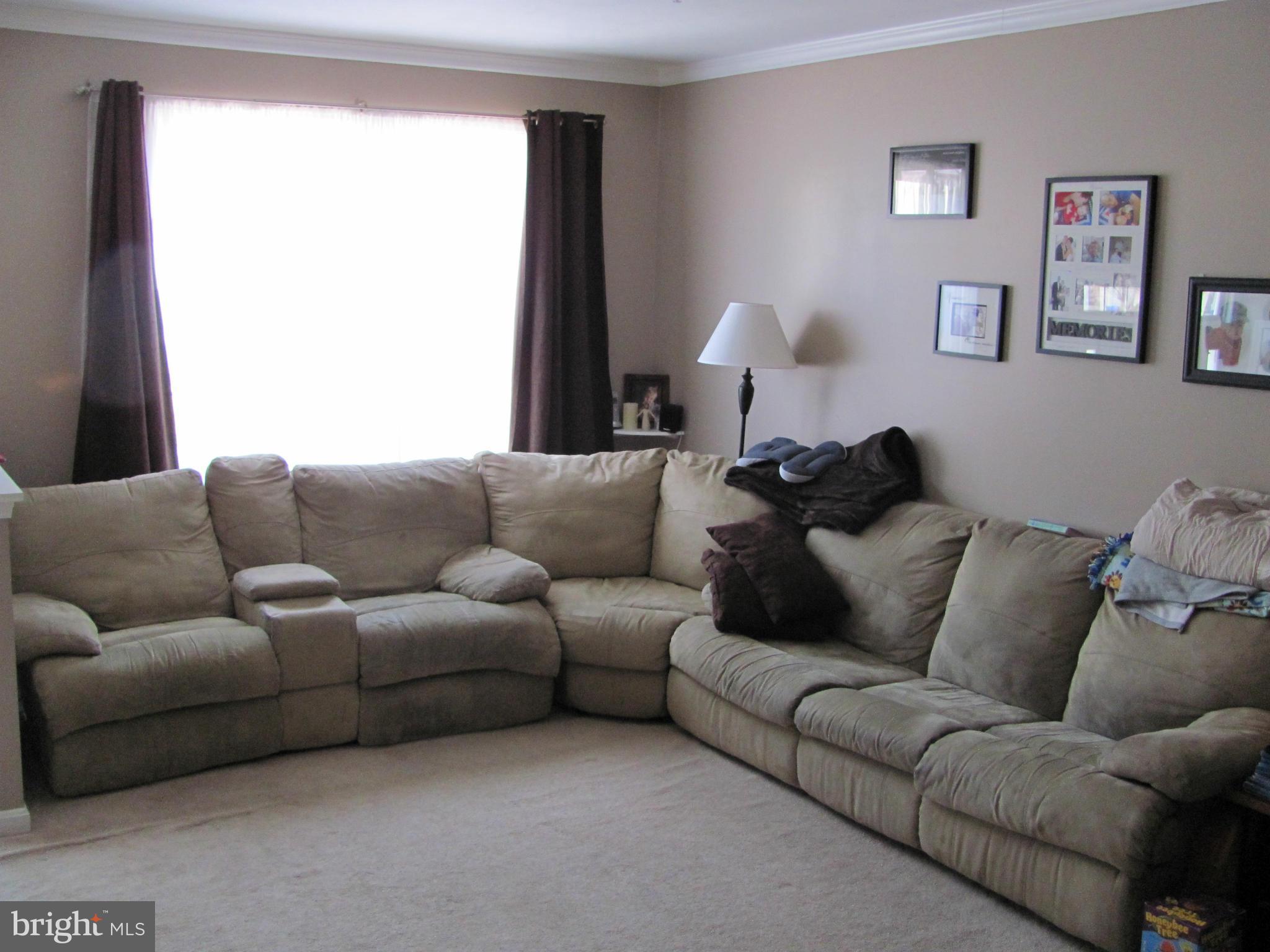 ASPEN WOODS - Residential Lease