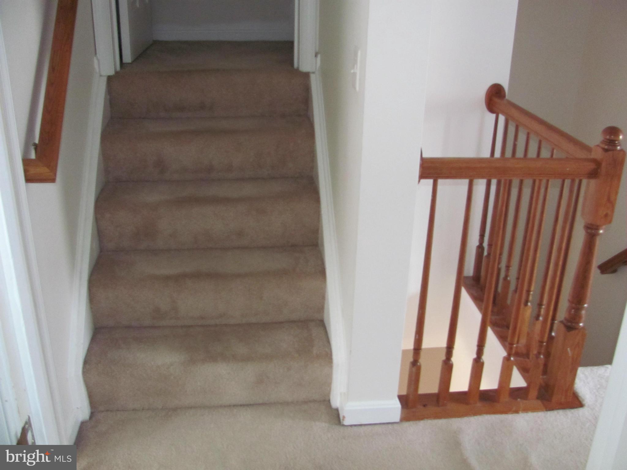 ASPEN WOODS - Residential Lease