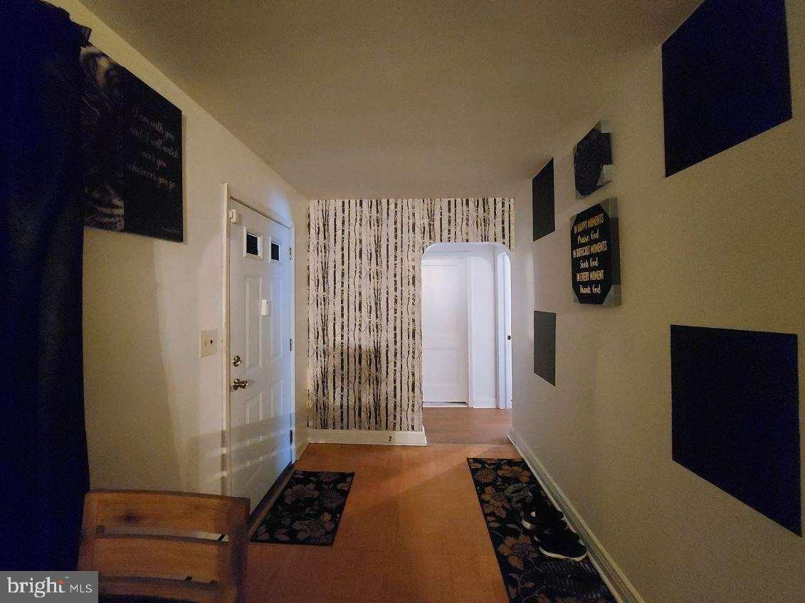 ROYAL ACRES - Residential