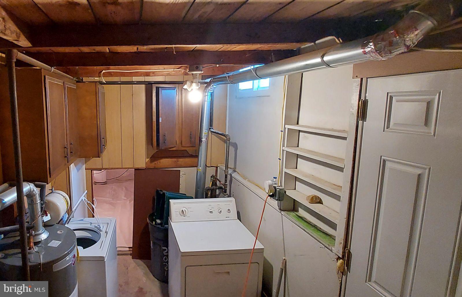 ROYAL ACRES - Residential