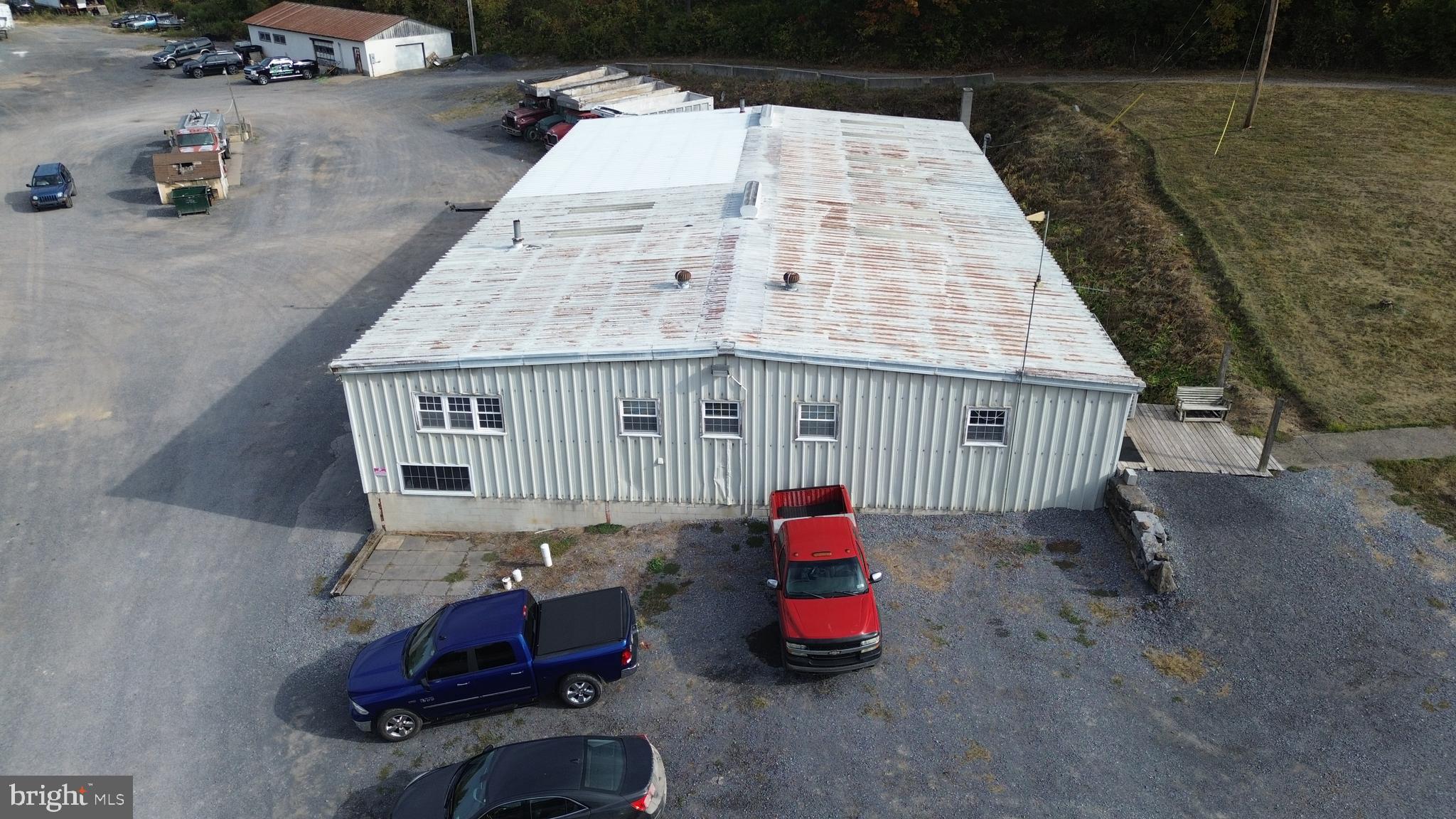 FISHERMANS PARADISE - Commercial Sale