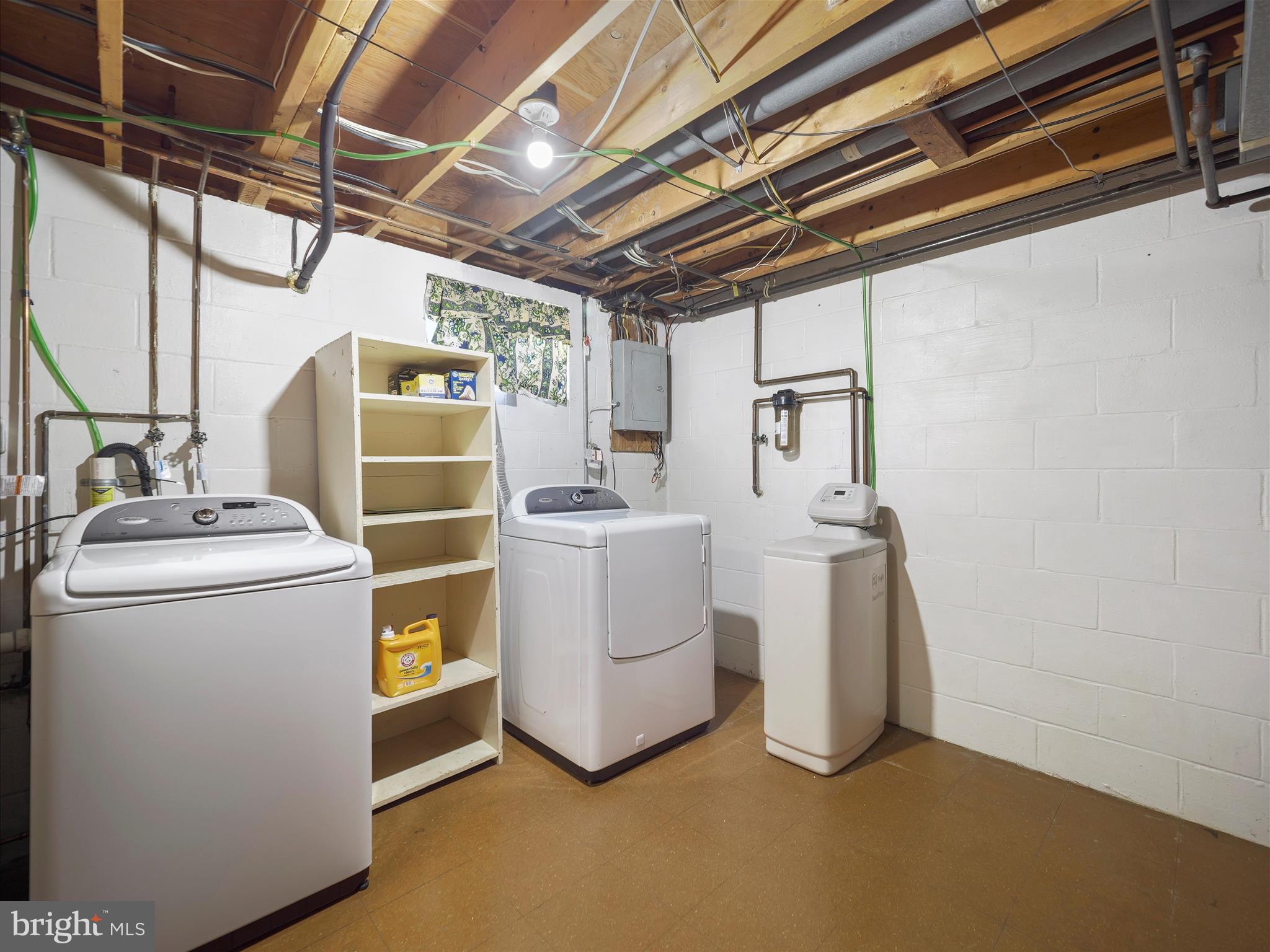 WOODMOOR - Residential