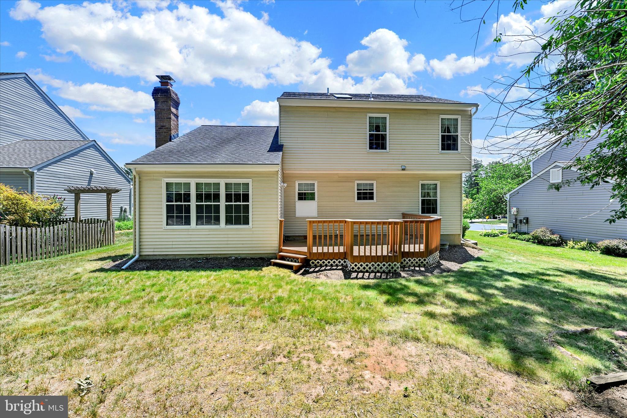 268 SHAKESPEARE DRIVE