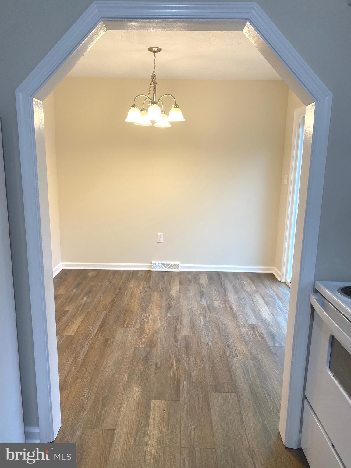 MOUNTAIN LICK RUN - Residential