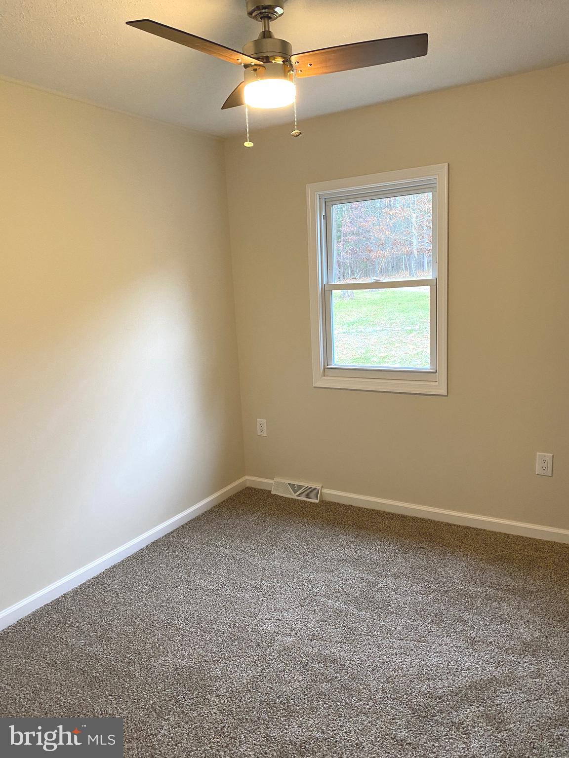 MOUNTAIN LICK RUN - Residential