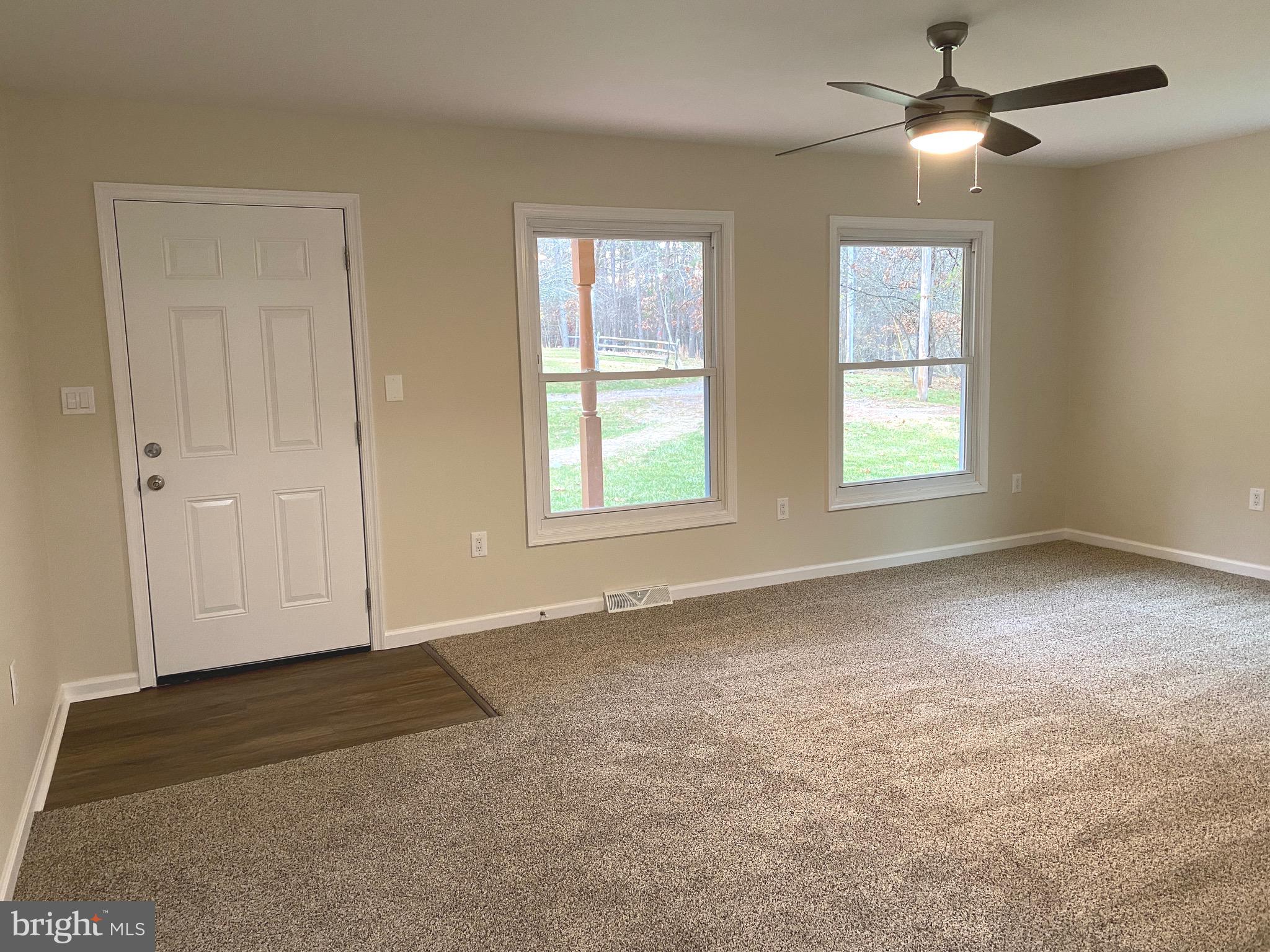 MOUNTAIN LICK RUN - Residential