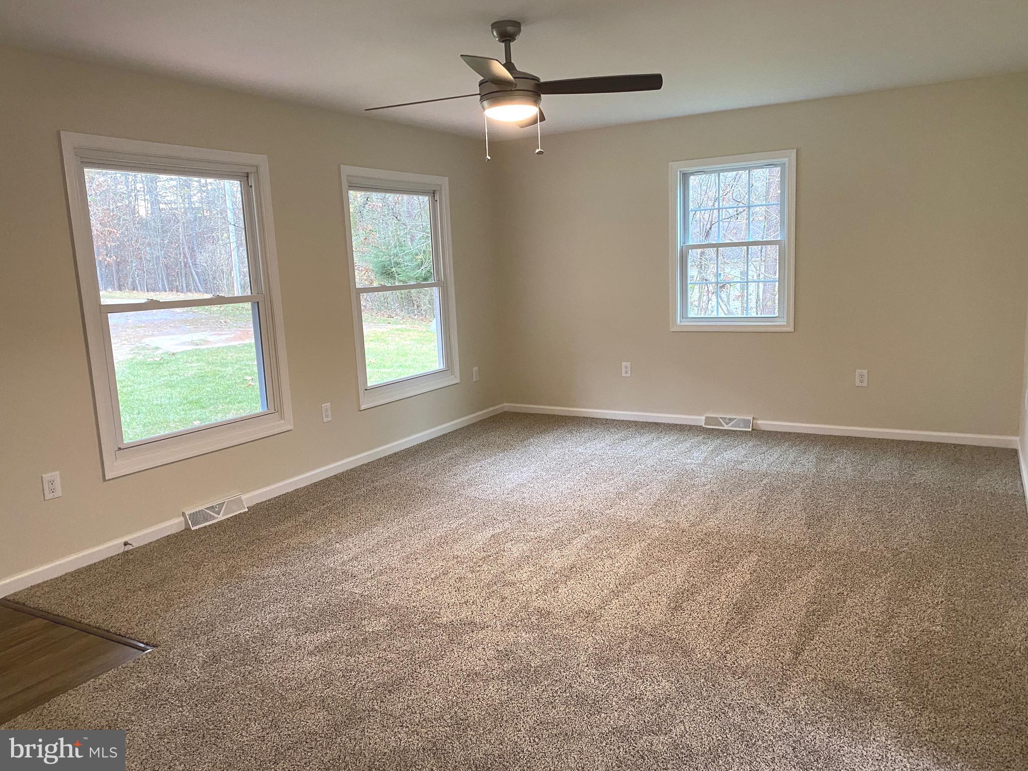 MOUNTAIN LICK RUN - Residential