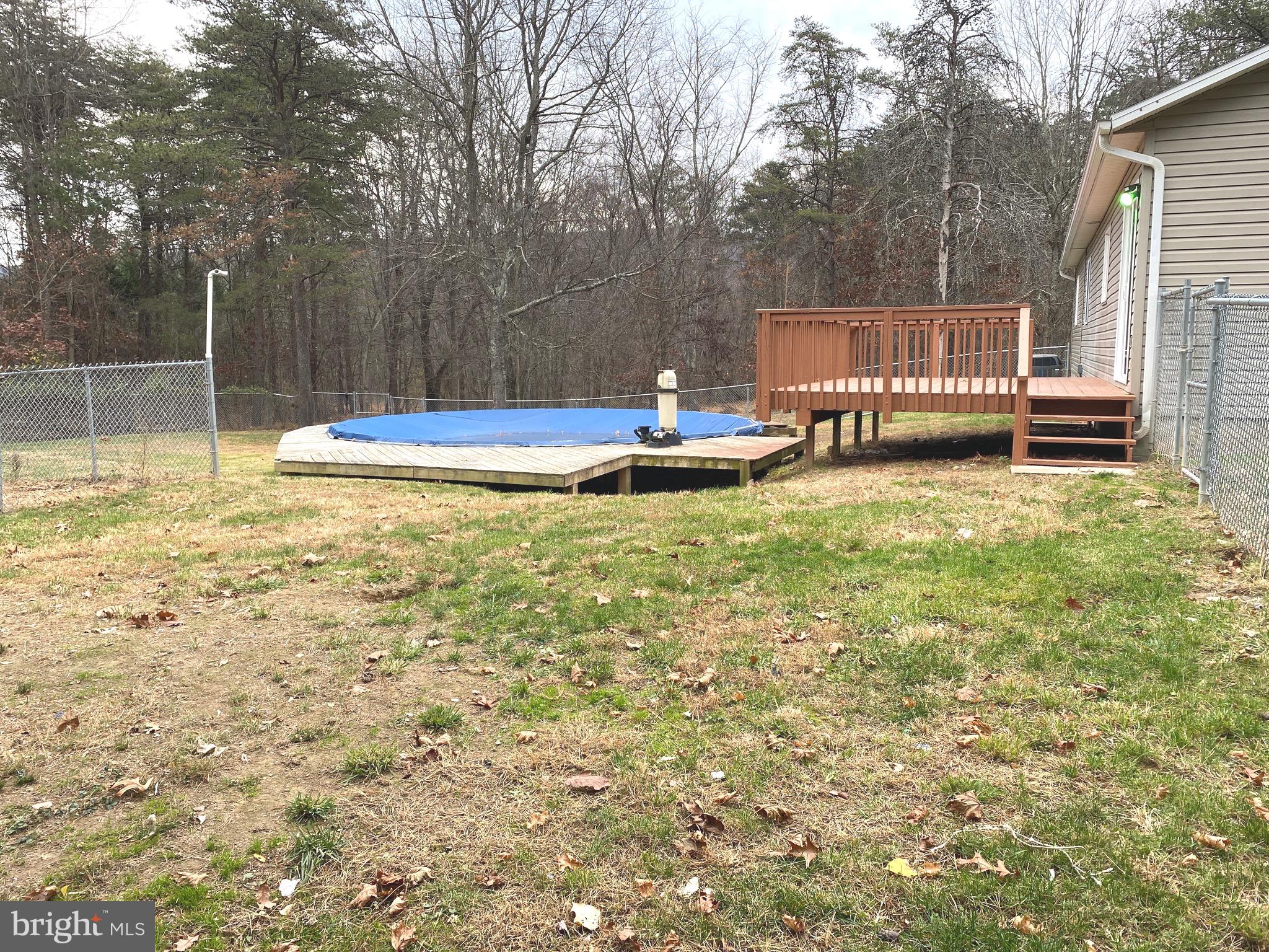 MOUNTAIN LICK RUN - Residential