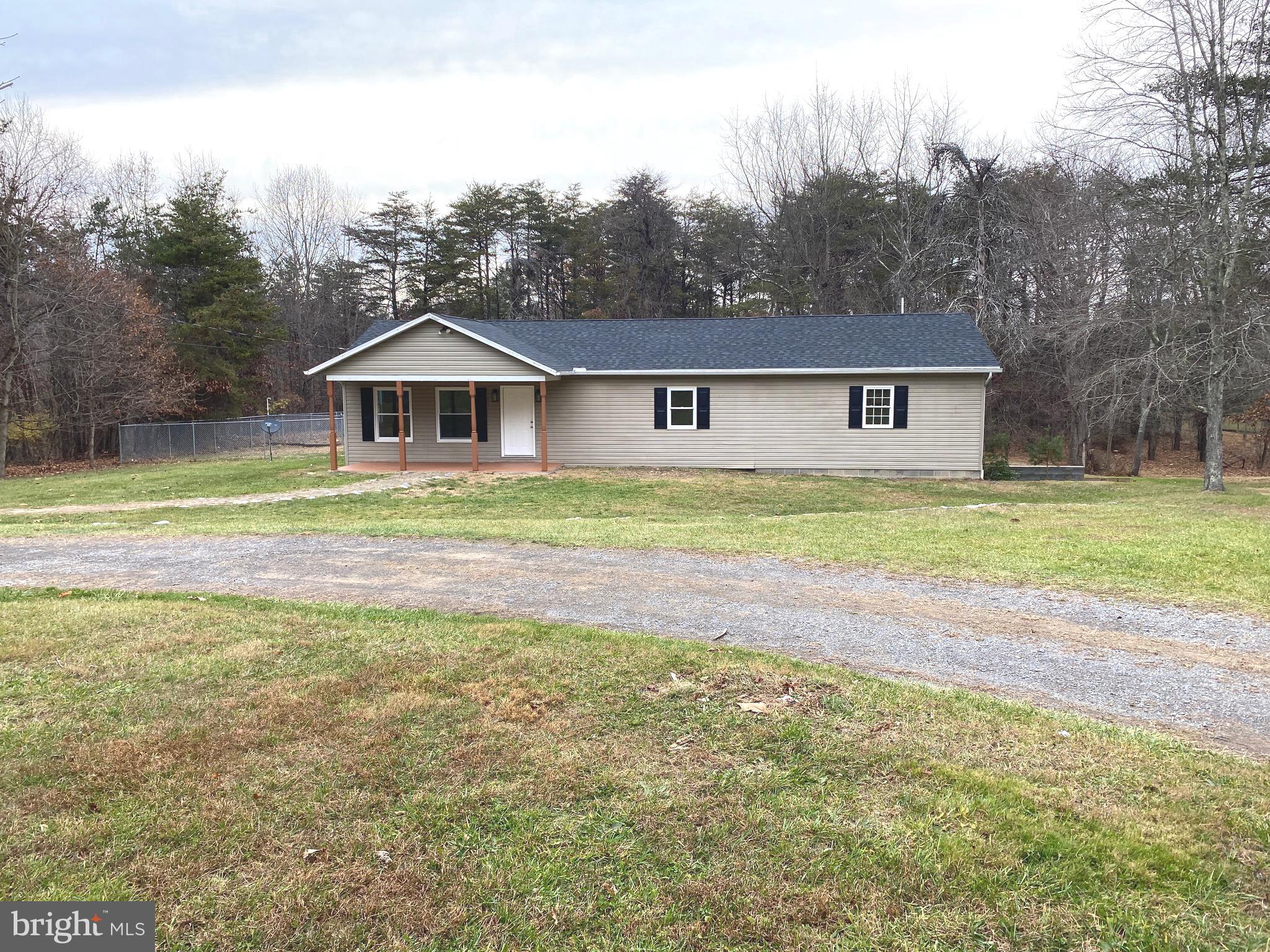 MOUNTAIN LICK RUN - Residential