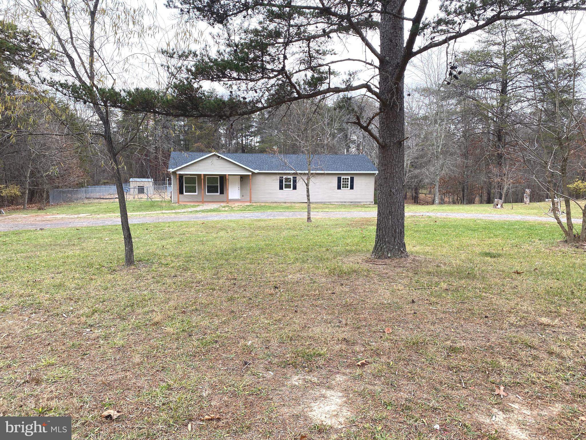 MOUNTAIN LICK RUN - Residential