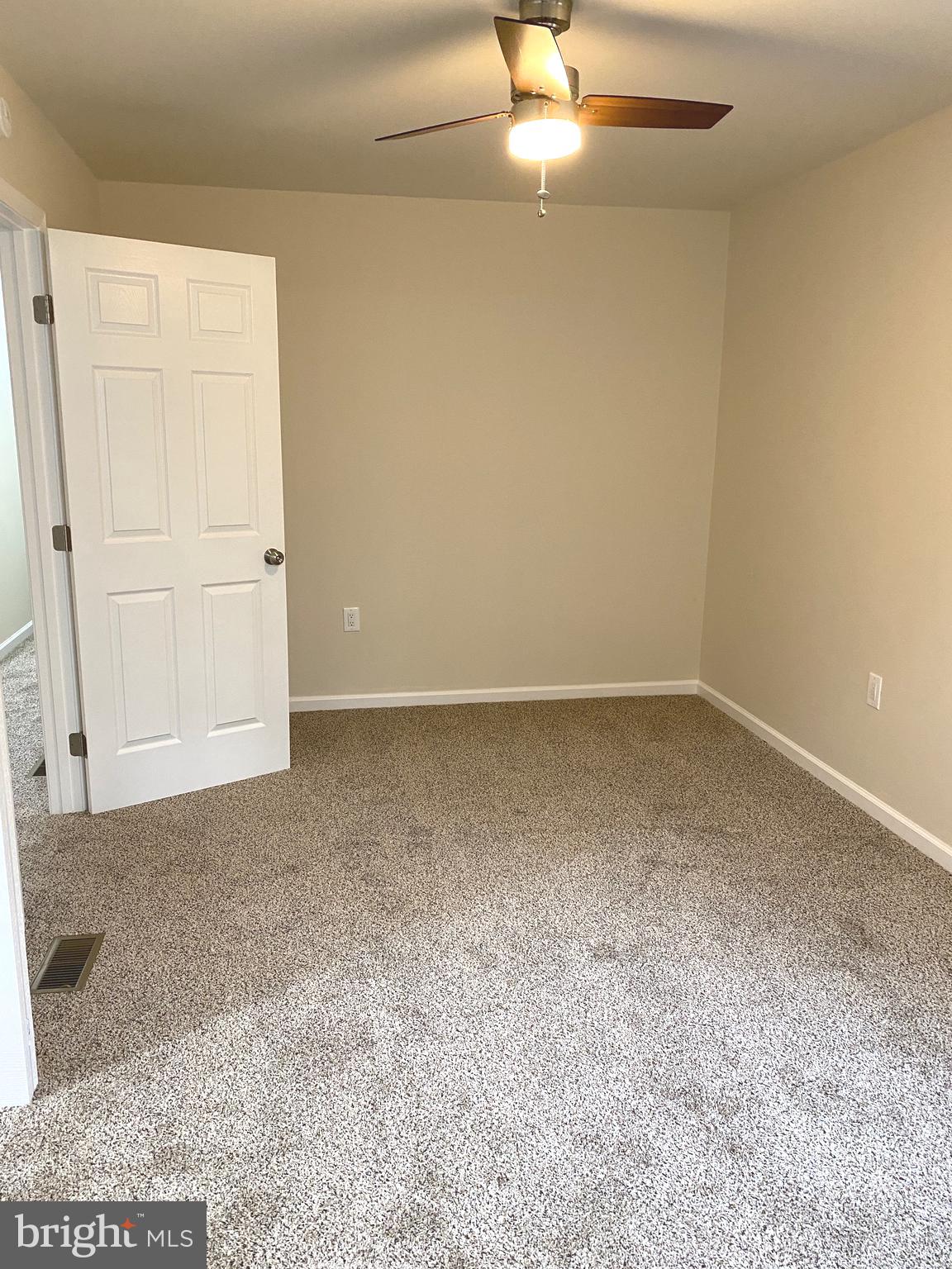 MOUNTAIN LICK RUN - Residential