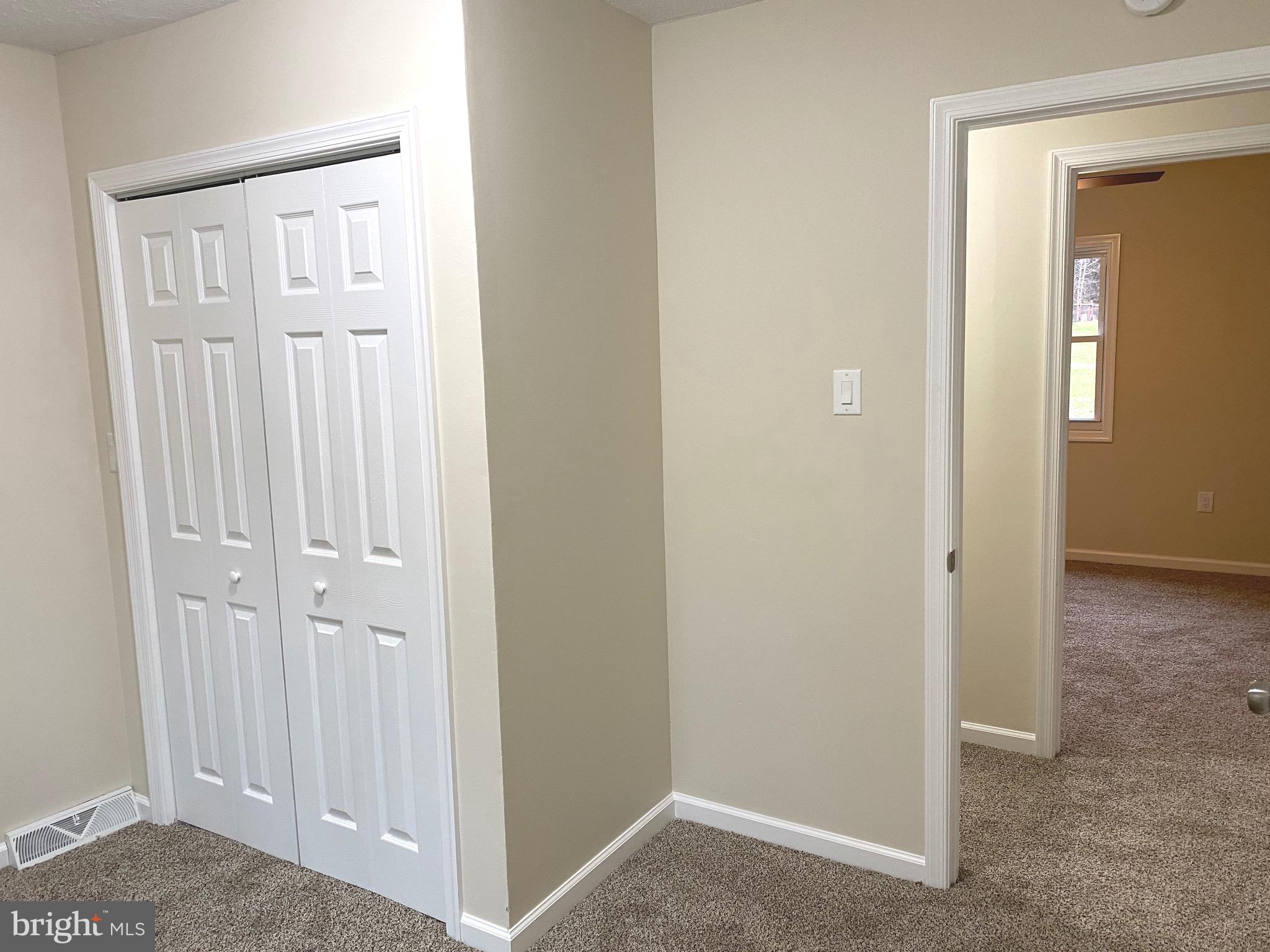 MOUNTAIN LICK RUN - Residential