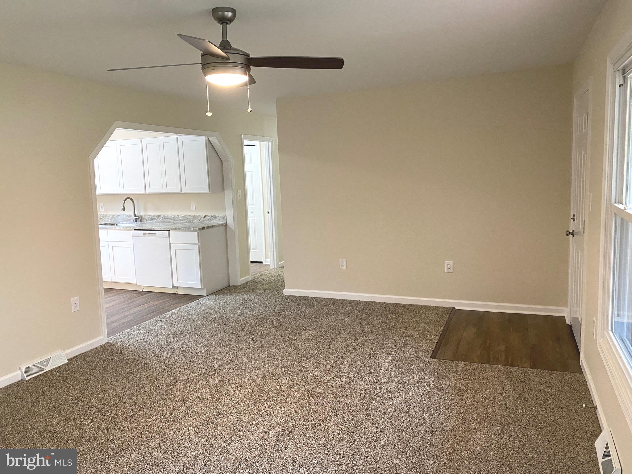 MOUNTAIN LICK RUN - Residential