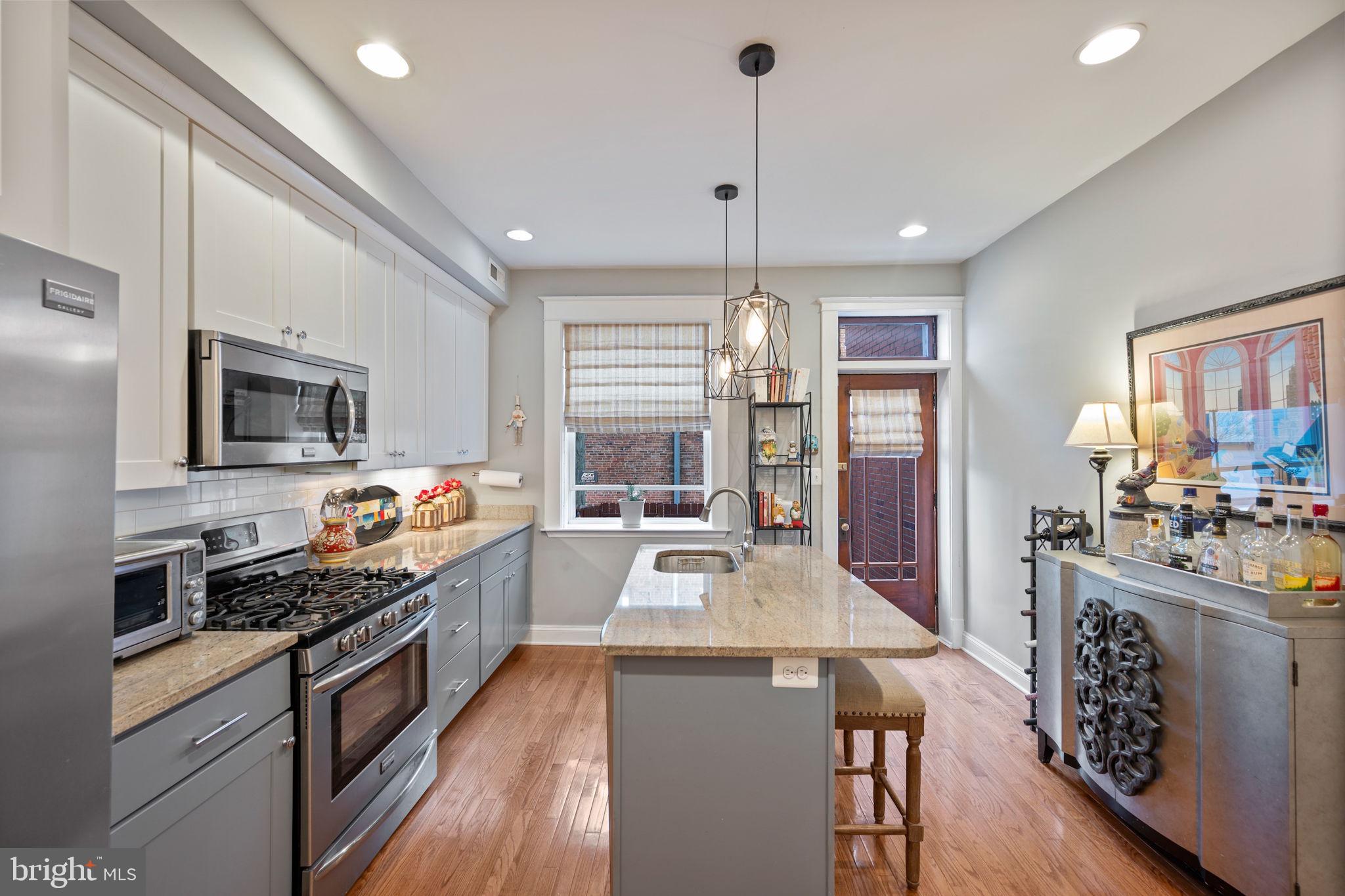 BREWERS HILL - Residential