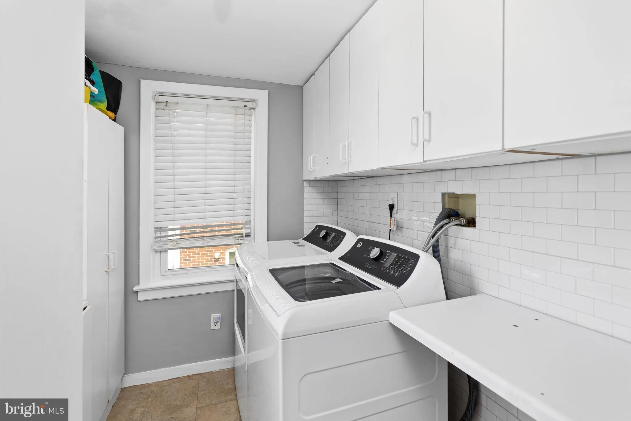 Delran, New Jersey 08075, United States, 3 Bedrooms Bedrooms, ,2 BathroomsBathrooms,Residential,Active,169495