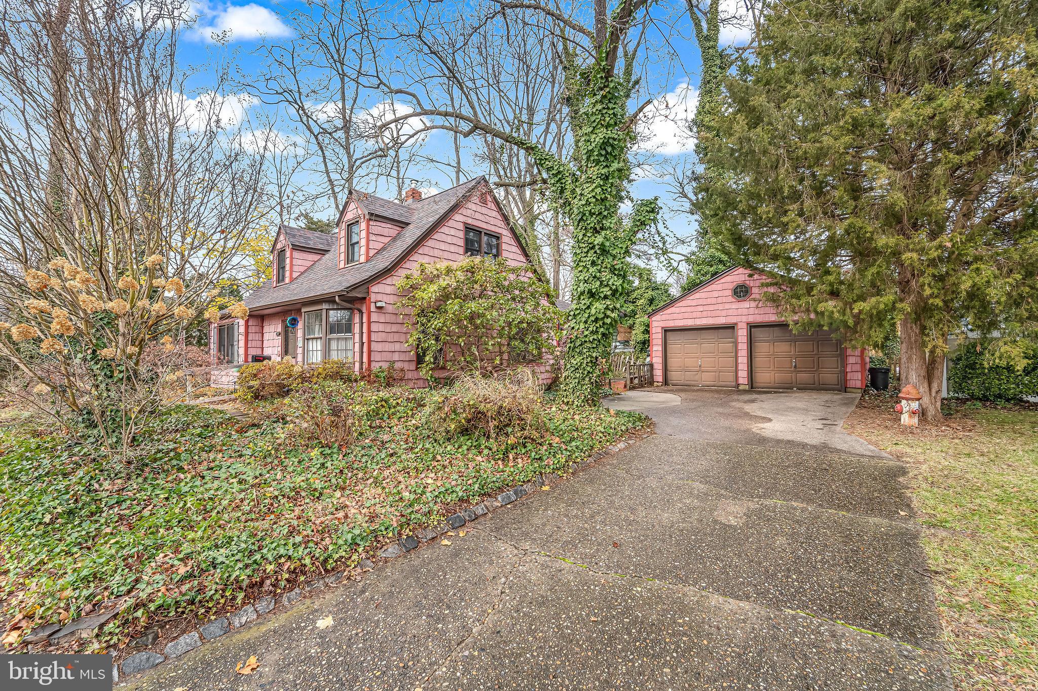 301 REILLYWOOD AVENUE