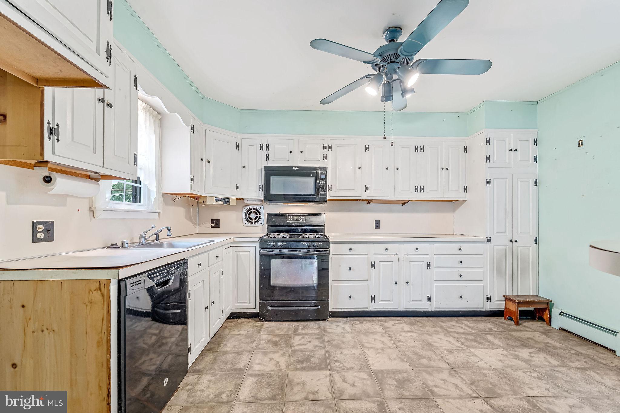 301 REILLYWOOD AVENUE