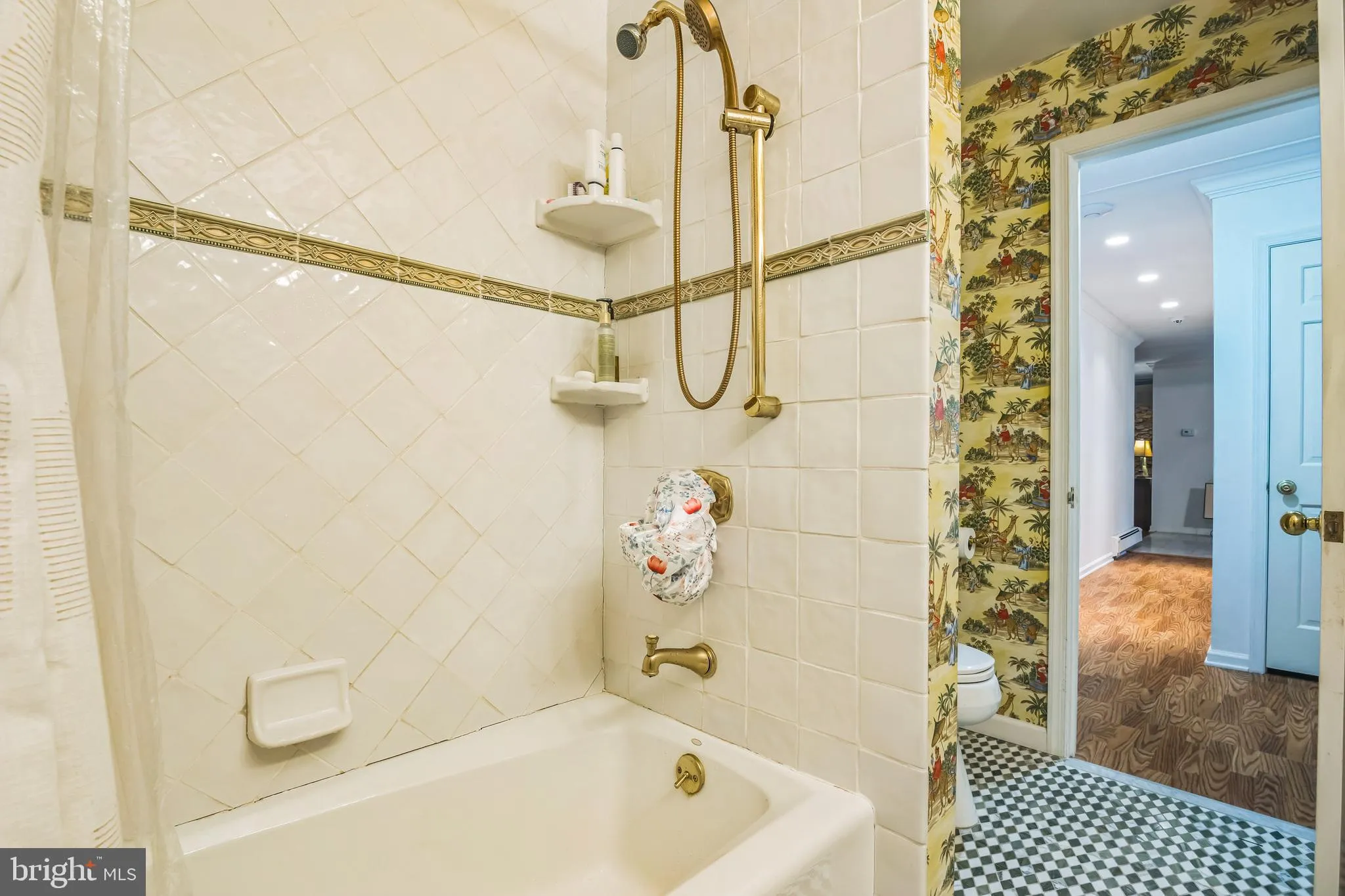 Millville, New Jersey 08332, United States, 3 Bedrooms Bedrooms, ,3 BathroomsBathrooms,Residential,Pending,45801