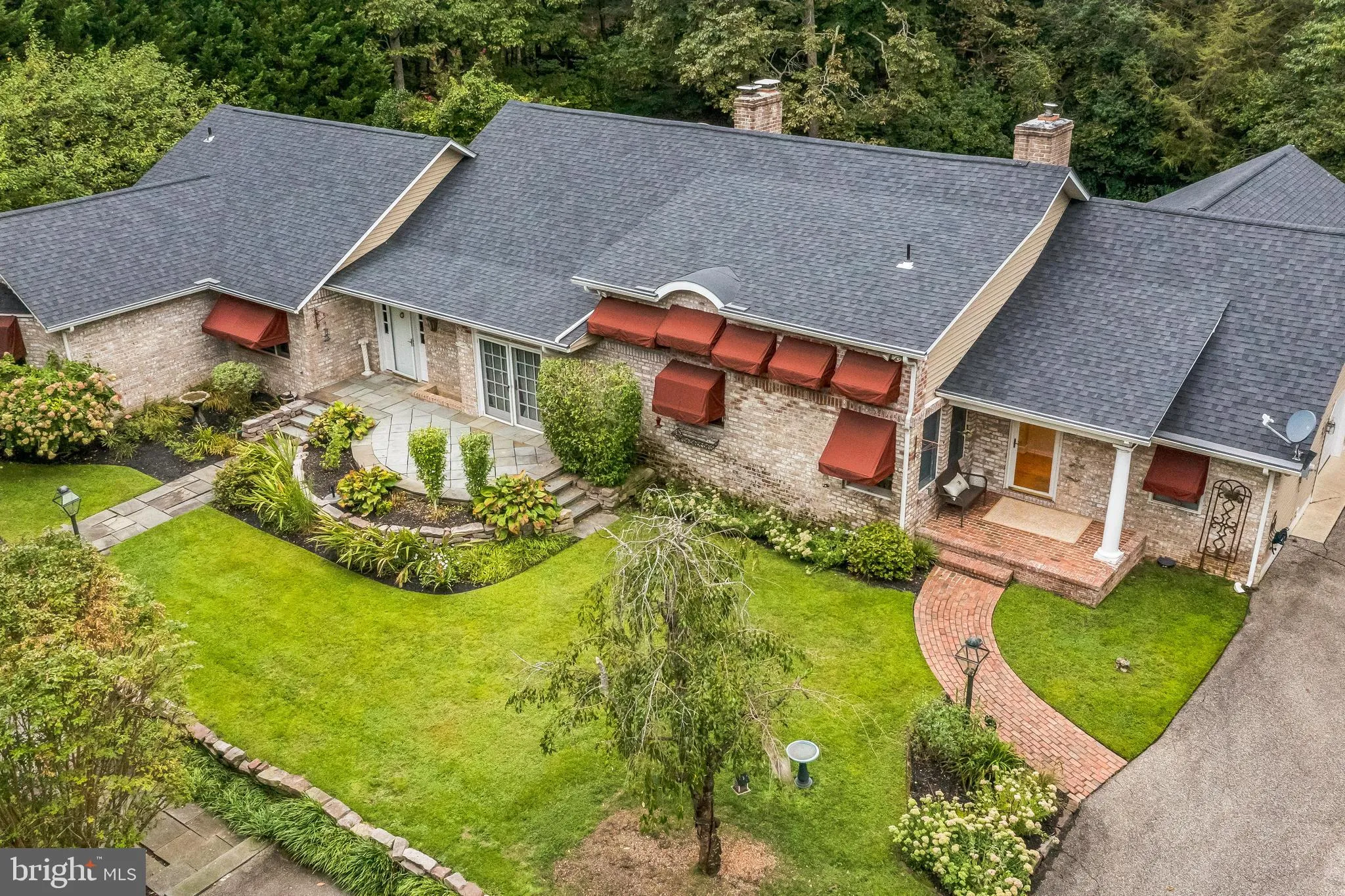 Millville, New Jersey 08332, United States, 3 Bedrooms Bedrooms, ,3 BathroomsBathrooms,Residential,Pending,45801