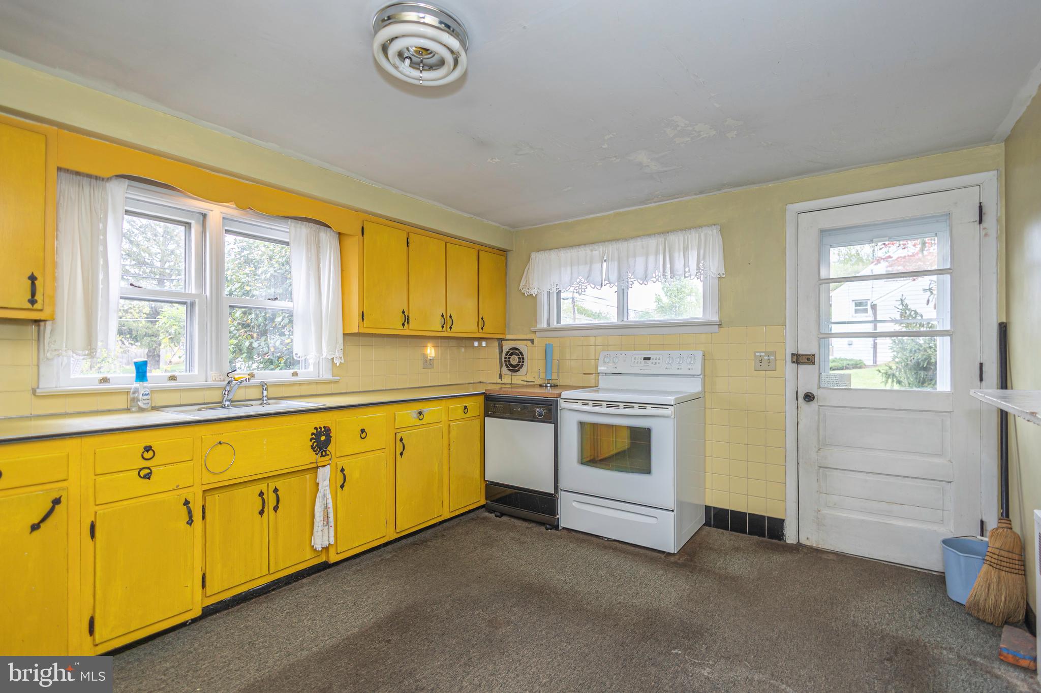 NON AVAILABLE - Residential