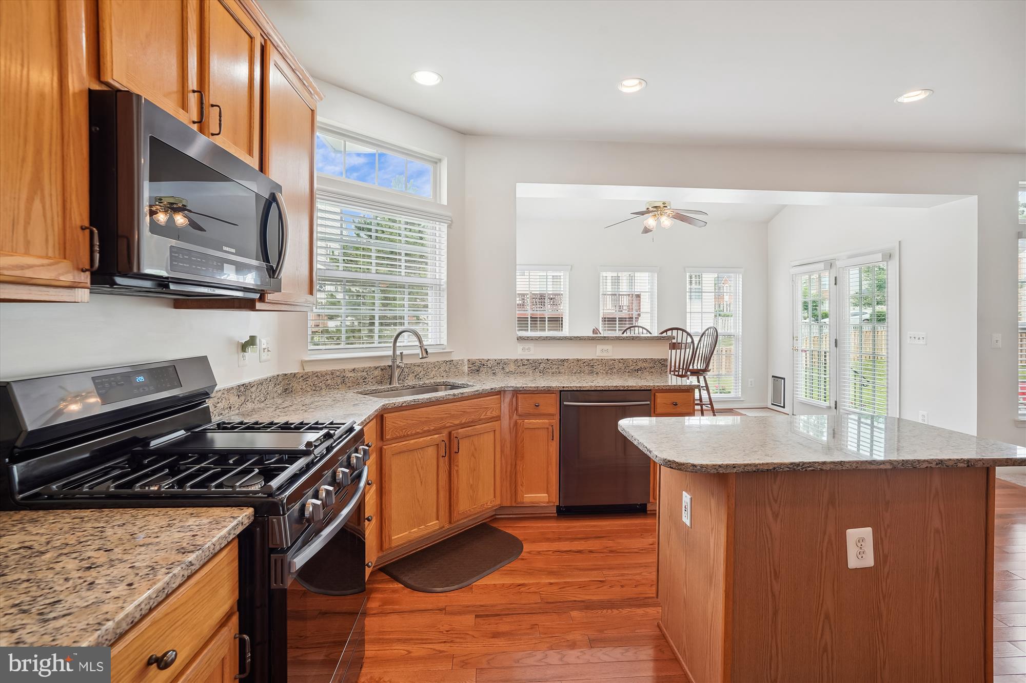 PRINCE WILLIAM TOWN CENTER - Residential