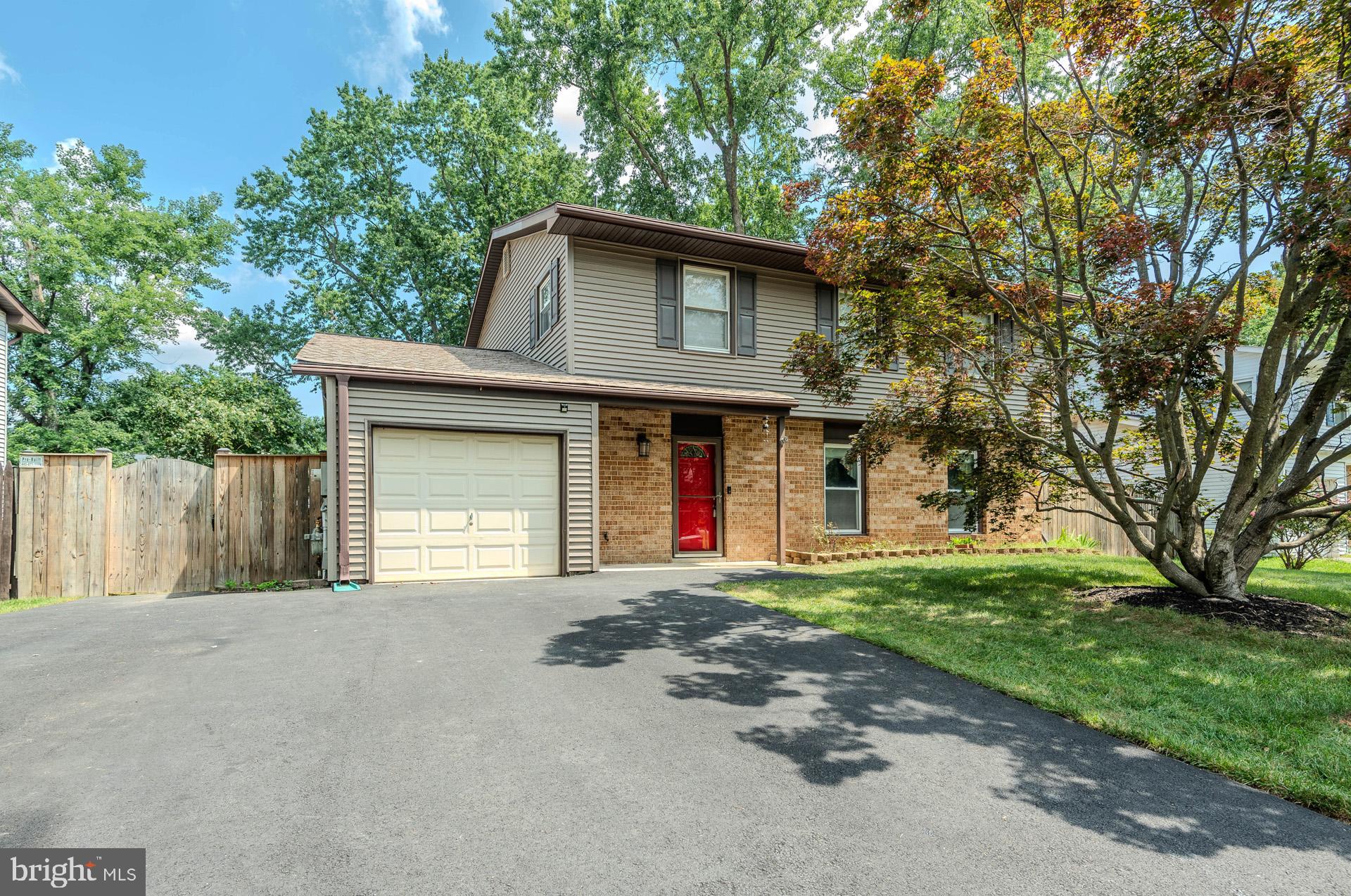 1110 RED FALL LANE