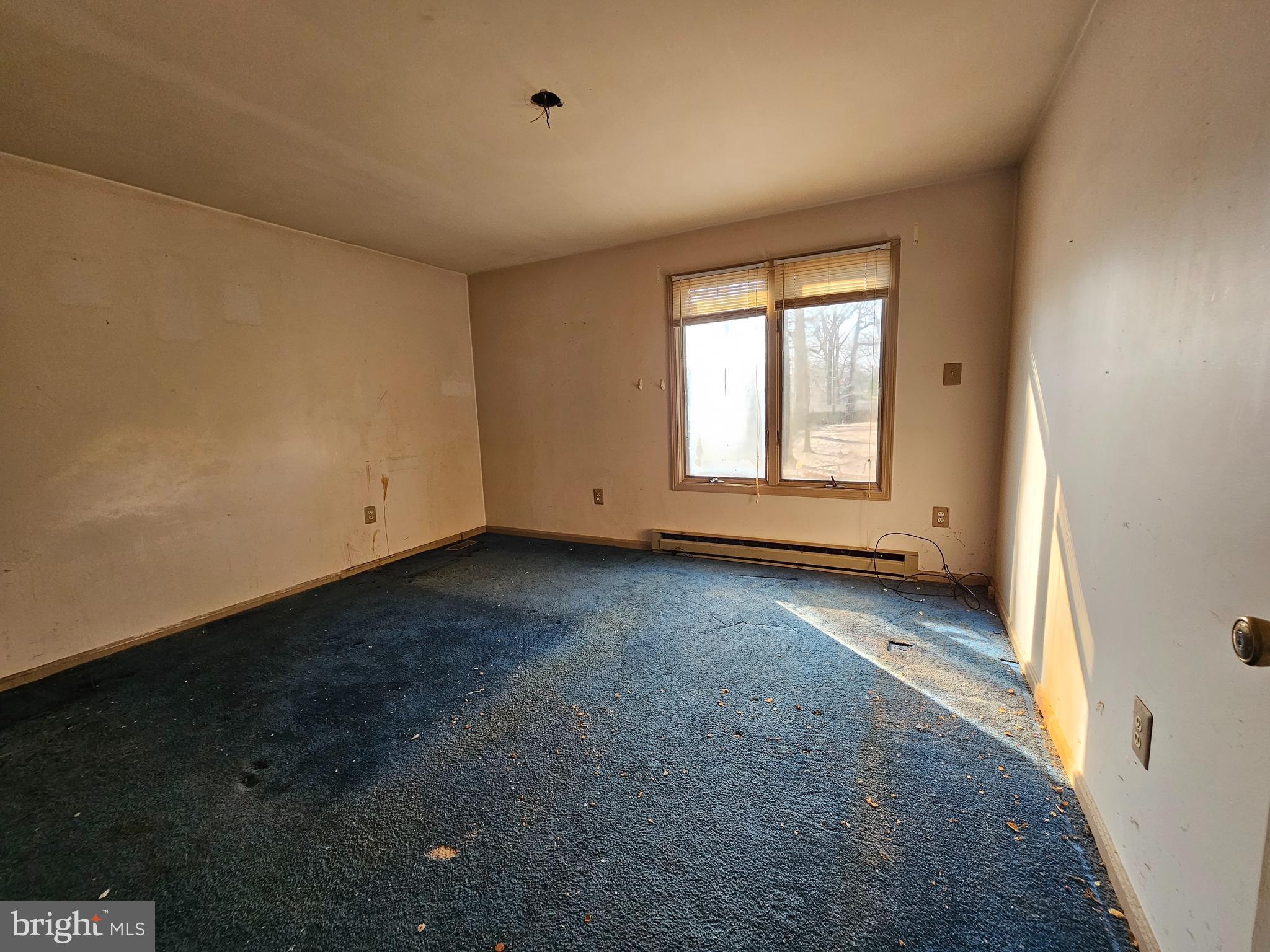 WHITE SANDS - Residential