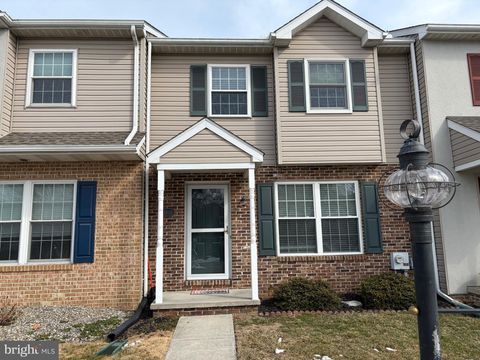 1111 HAMPDEN DRIVE STRASBURG PA 17579