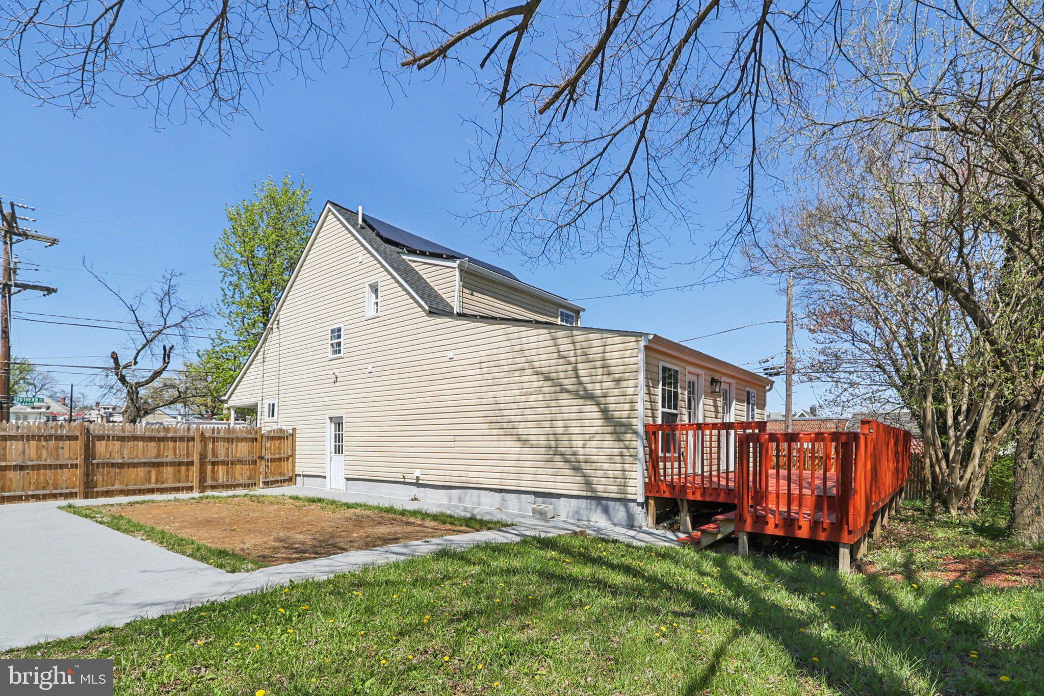 BRADBURY HEIGHTS - Residential