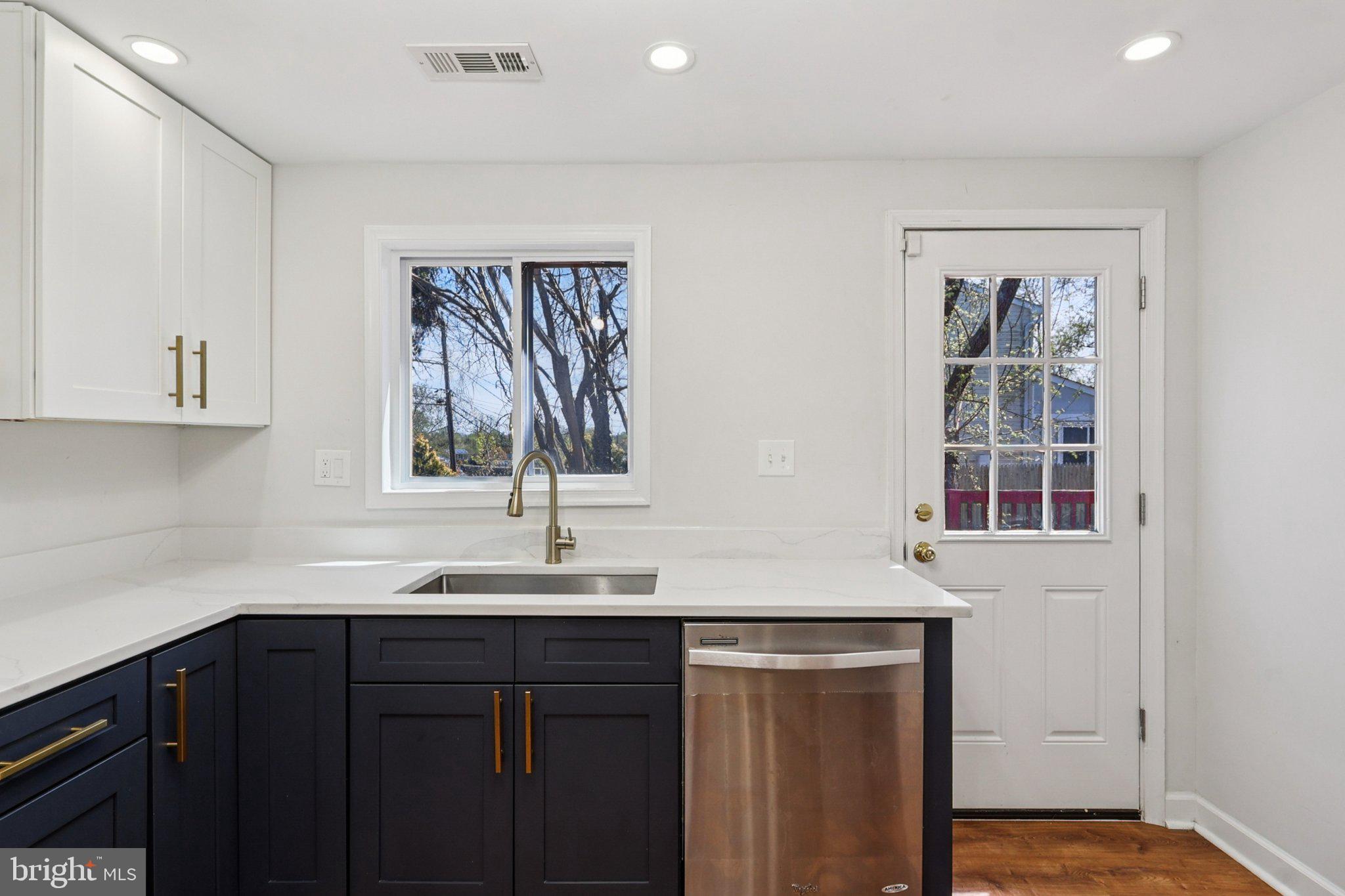 BRADBURY HEIGHTS - Residential