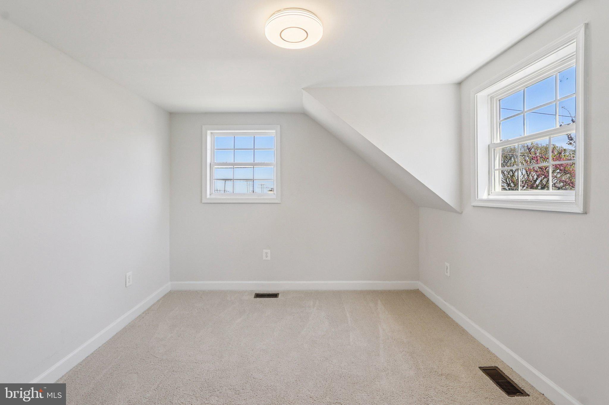 BRADBURY HEIGHTS - Residential