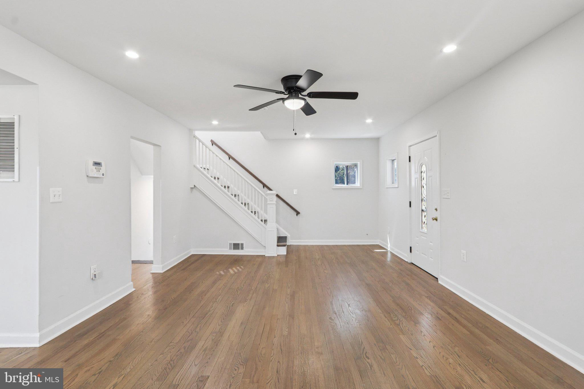 BRADBURY HEIGHTS - Residential