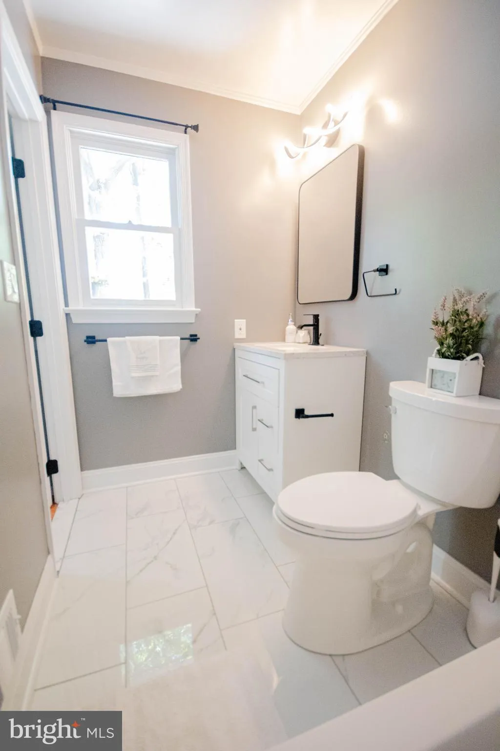 Stafford, Virginia 22556, United States, 5 Bedrooms Bedrooms, ,3 BathroomsBathrooms,Residential,Active,121310