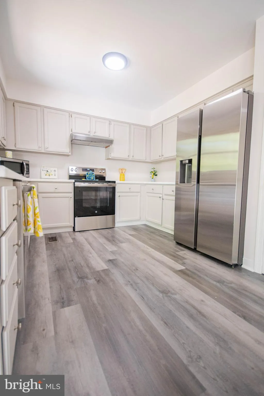 Stafford, Virginia 22556, United States, 5 Bedrooms Bedrooms, ,3 BathroomsBathrooms,Residential,Active,121310