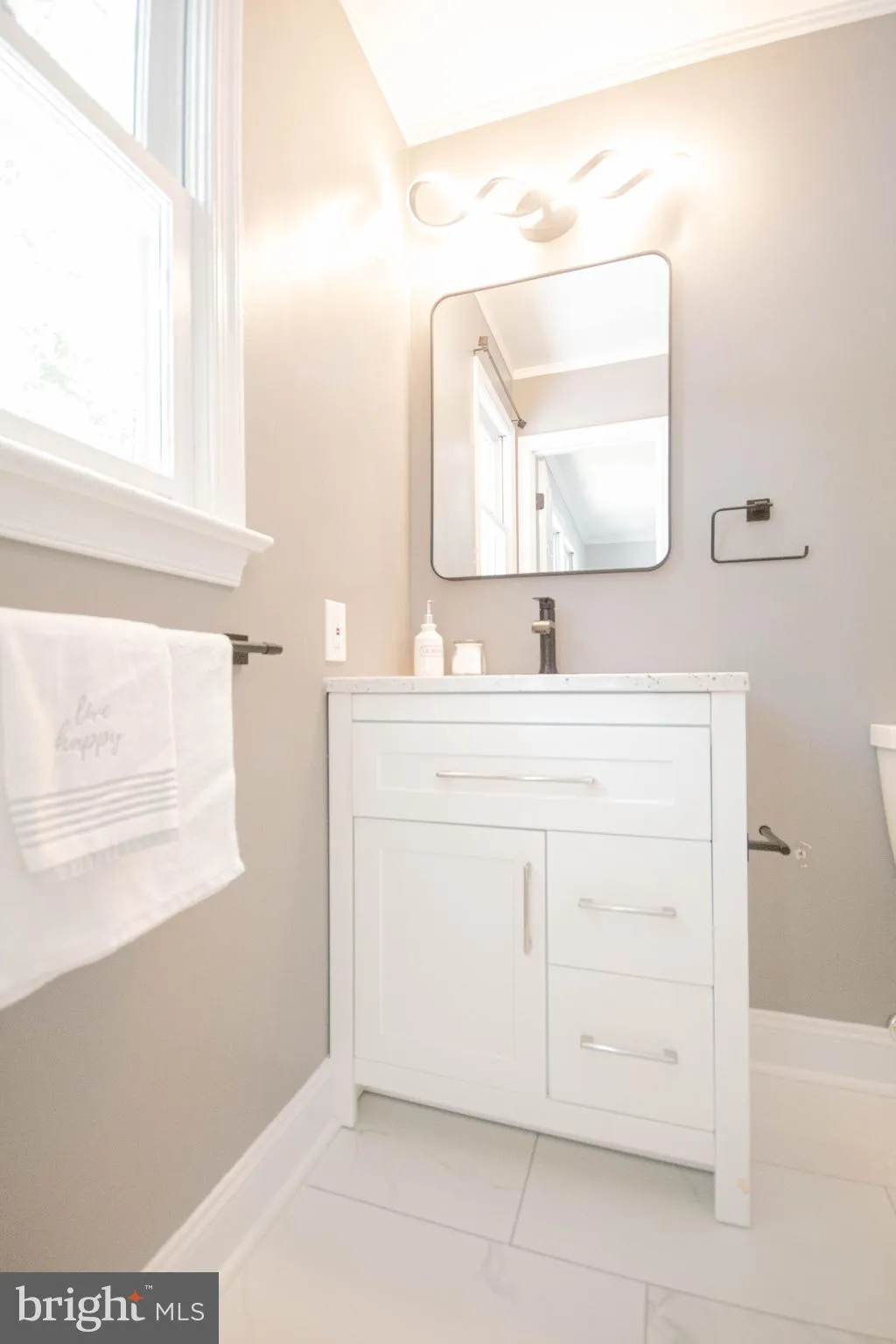 Stafford, Virginia 22556, United States, 5 Bedrooms Bedrooms, ,3 BathroomsBathrooms,Residential,Active,121310