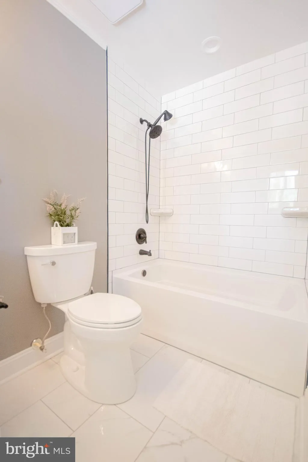 Stafford, Virginia 22556, United States, 5 Bedrooms Bedrooms, ,3 BathroomsBathrooms,Residential,Active,121310