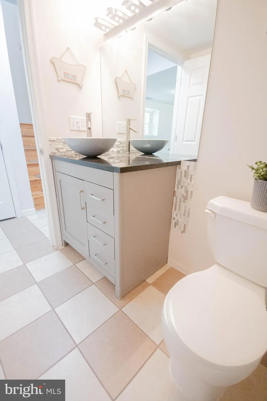 Stafford, Virginia 22556, United States, 5 Bedrooms Bedrooms, ,3 BathroomsBathrooms,Residential,Active,121310