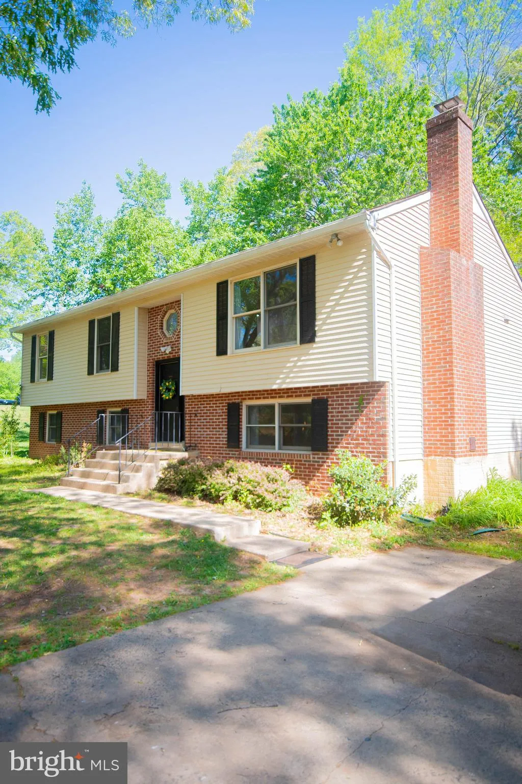 Stafford, Virginia 22556, United States, 5 Bedrooms Bedrooms, ,3 BathroomsBathrooms,Residential,Active,121310