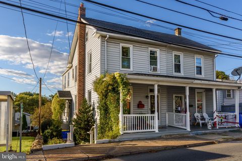 767 HIGHLAND STREET HARRISBURG PA 17113