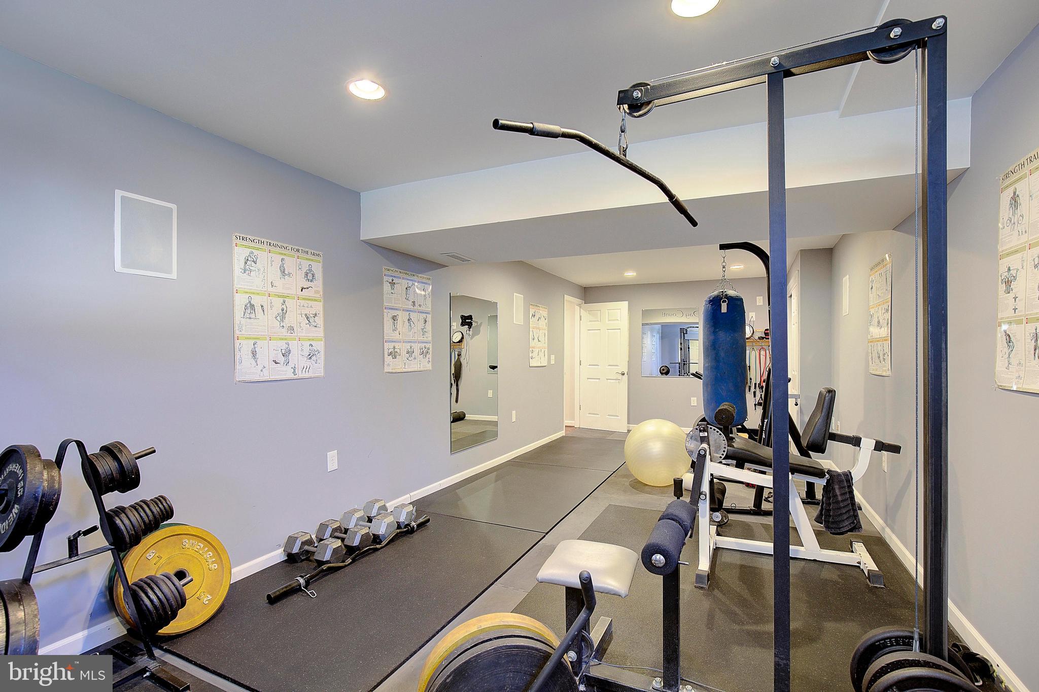 WYNNEWOOD - Residential